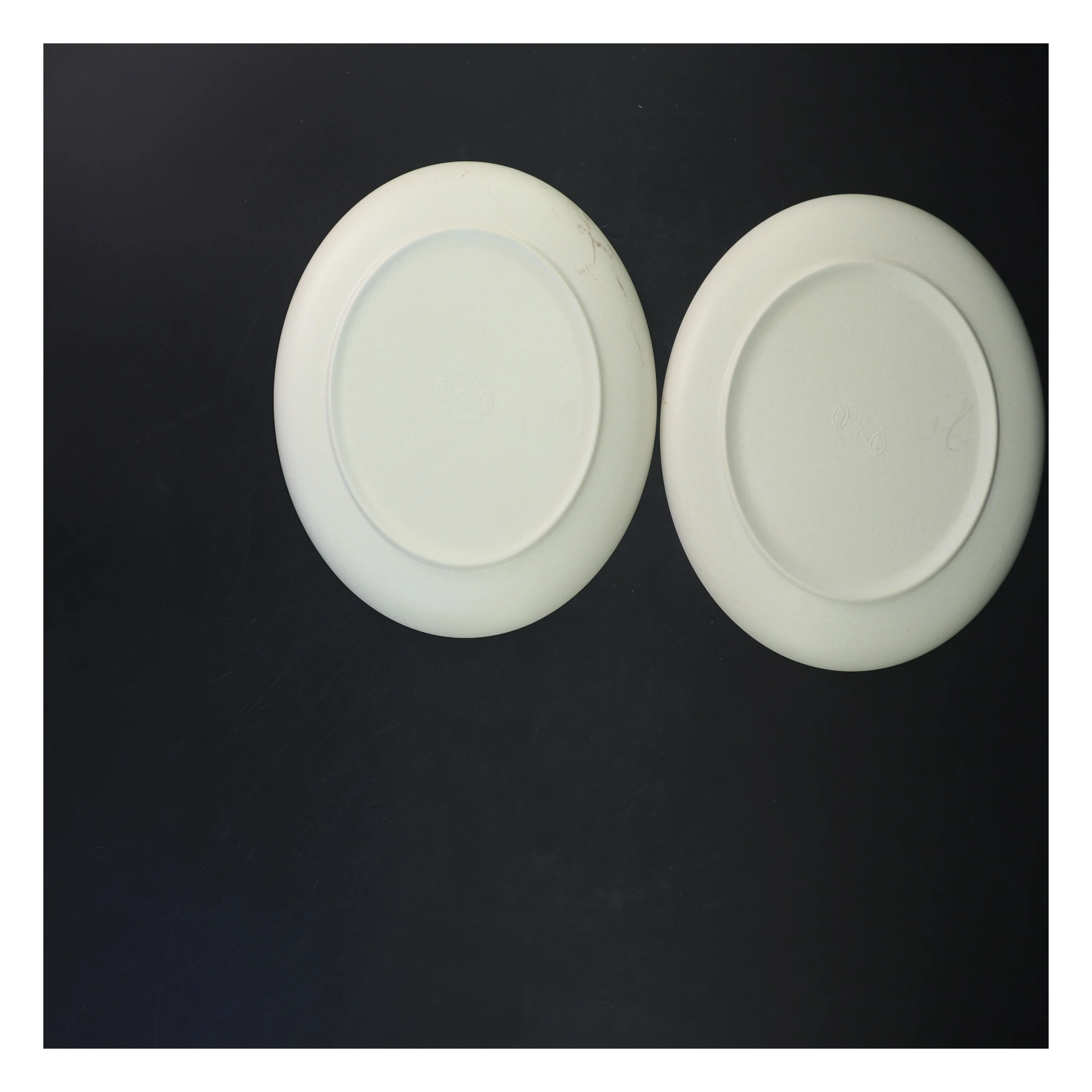 To børnetallerkener med havtematisk design fra Søstrene Grene (str. Ø 20 cm)