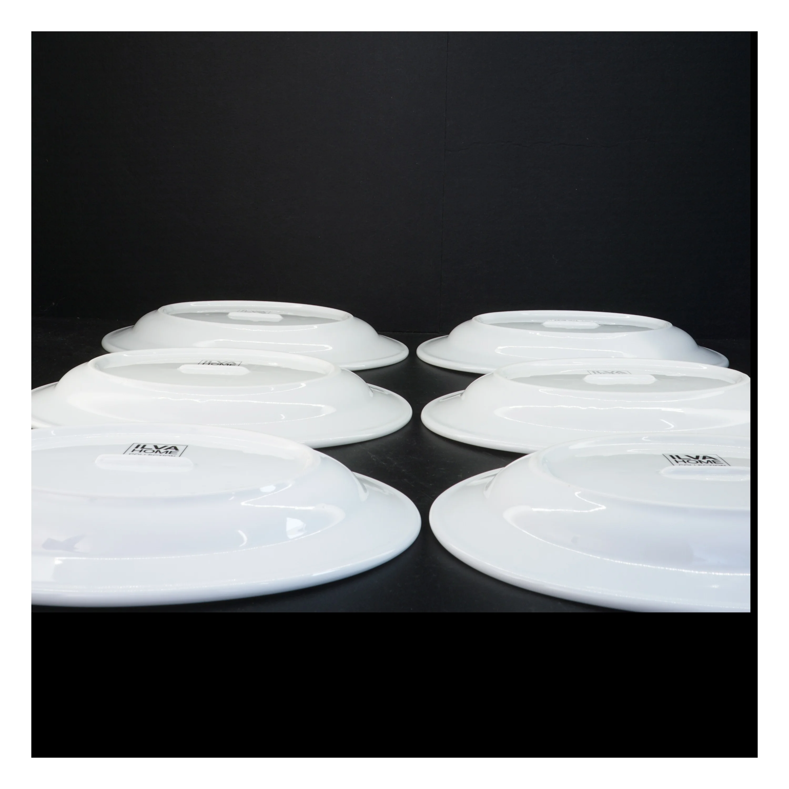 Hvide Porcelænsplatter fra Ilva Home Collection (str. 29 x 19,5 x 3,5 cm)