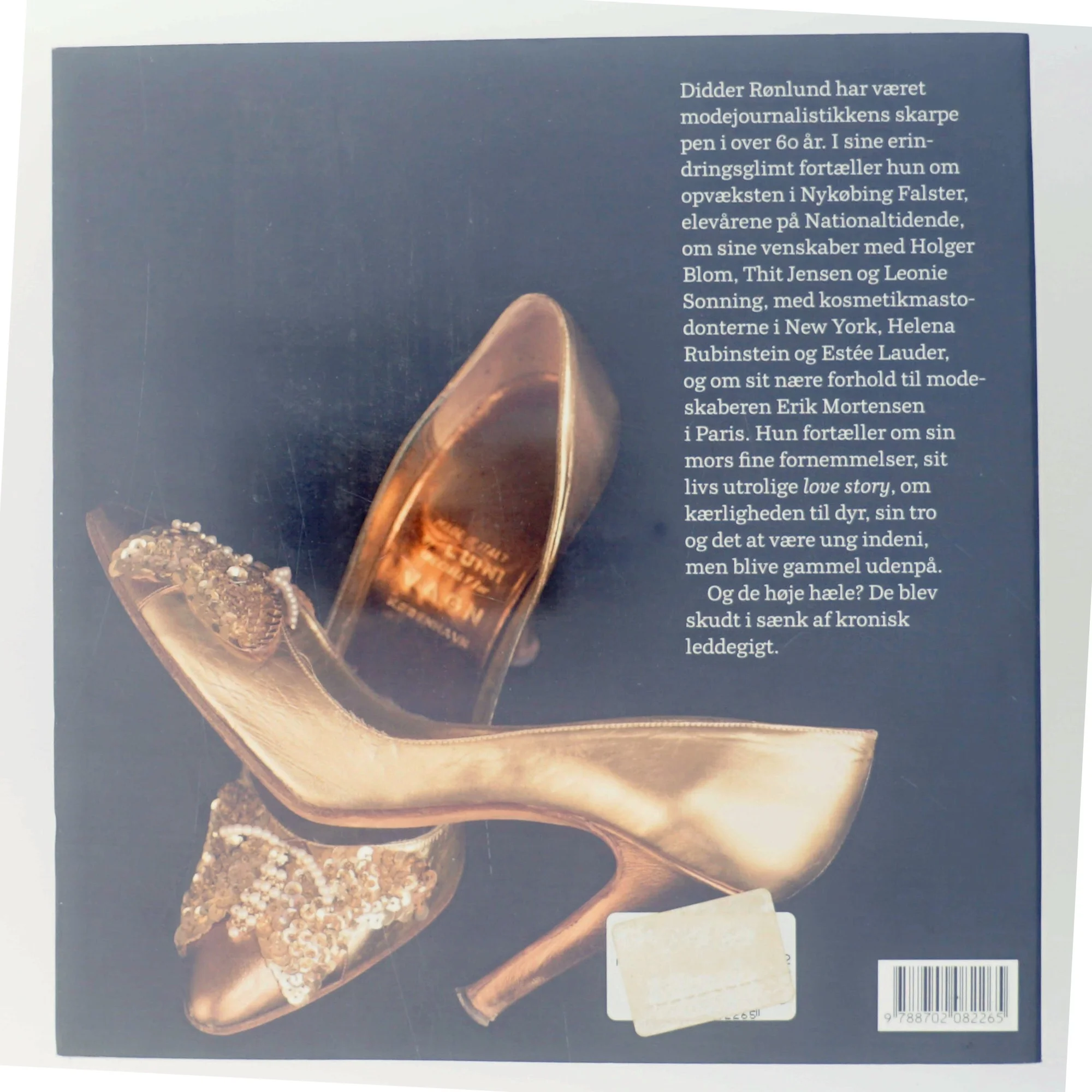 Hele mit liv på høje hæle : erindringer i glimt af Didder Rønlund (Bog)