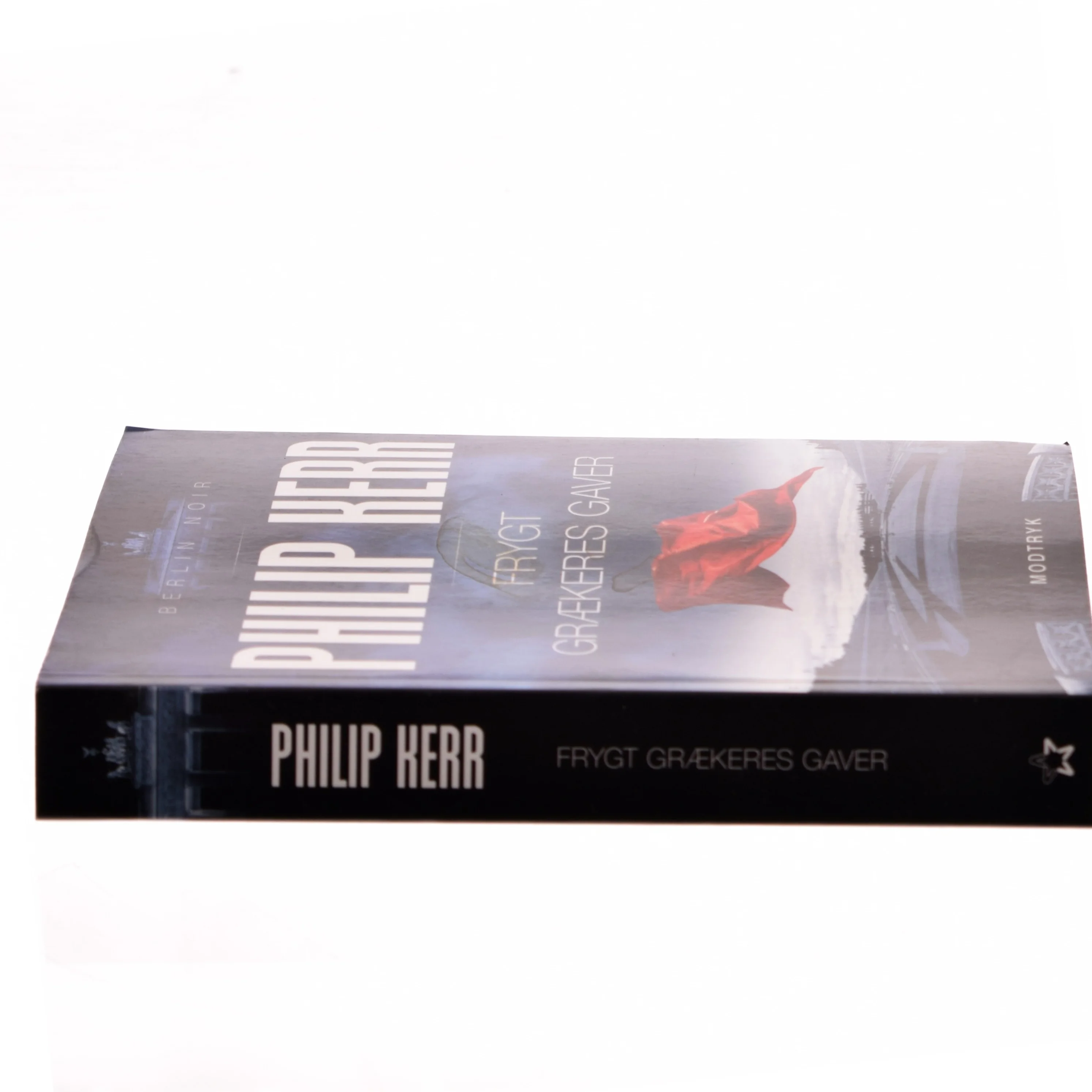 Frygt grækeres gaver af Philip Kerr (Bog)