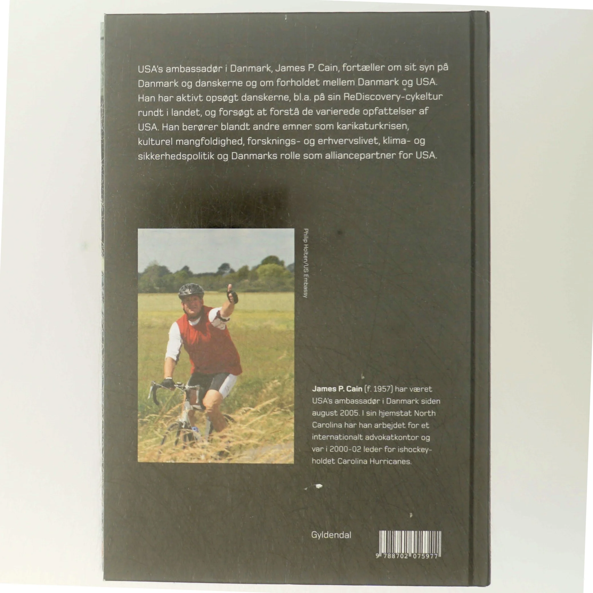 'Amerikaneren' af James P. Cain (bog) fra Gyldendal