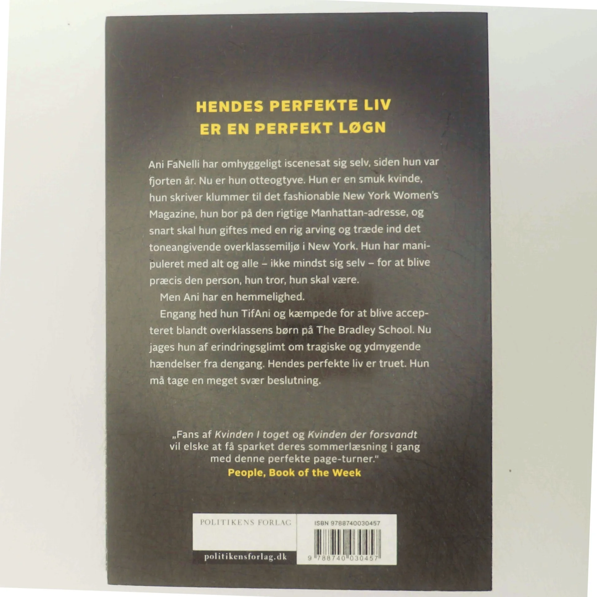 Verdens heldigste kvinde af Jessica Knoll (Bog)