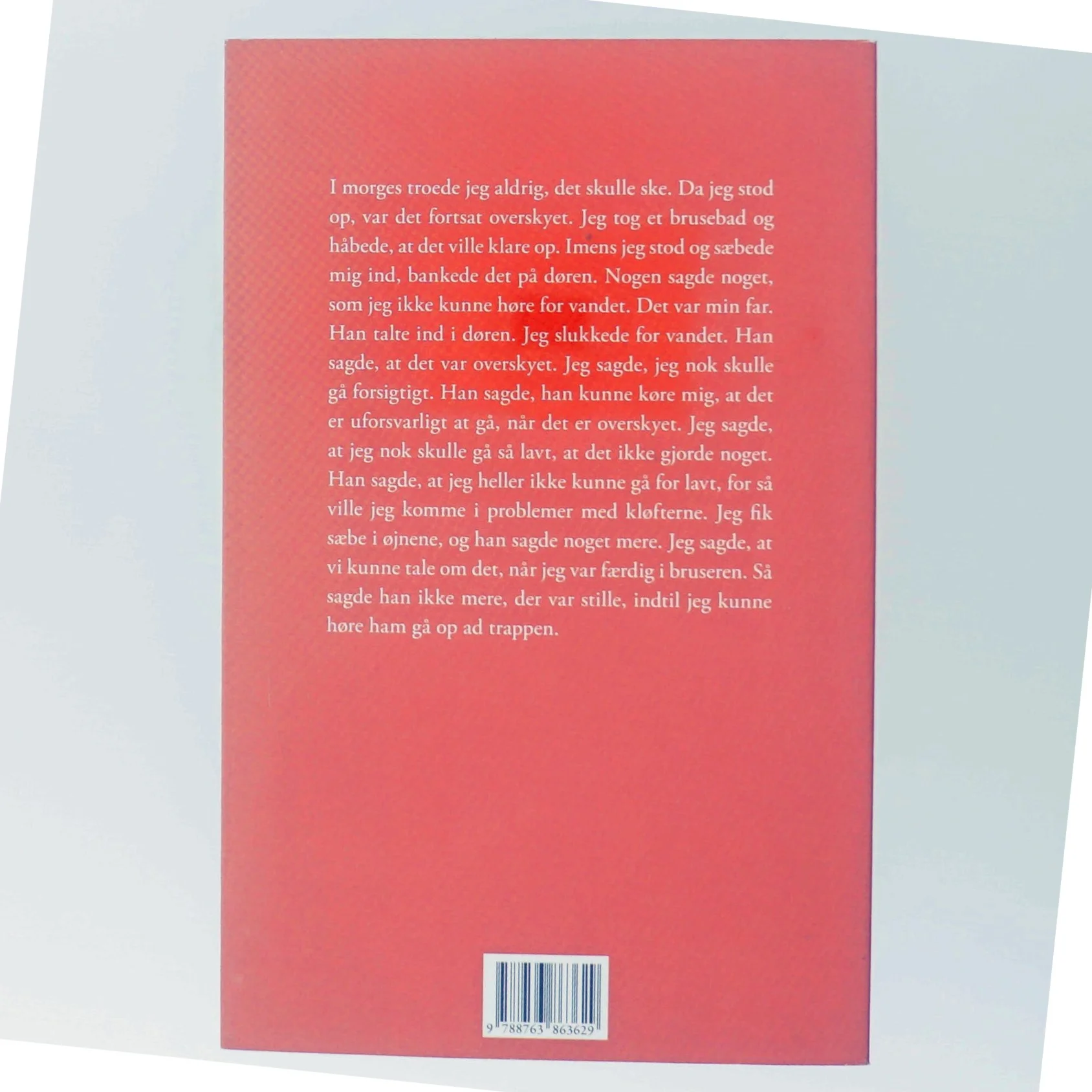 Bølger over det høje græs af Rúni Weihe (Bog)