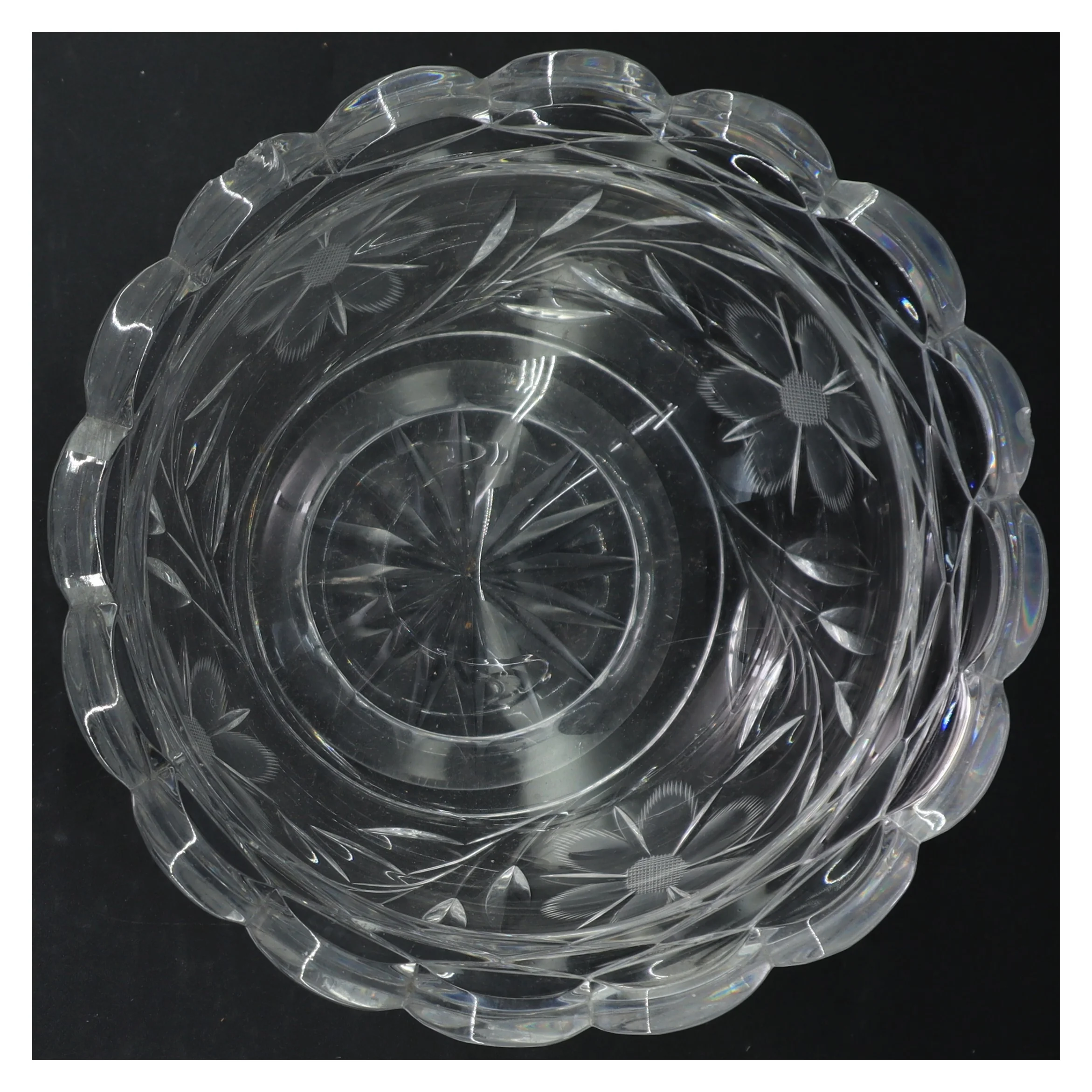 Krystalskål med slebne mønstre (str. Ø. 20 cm)