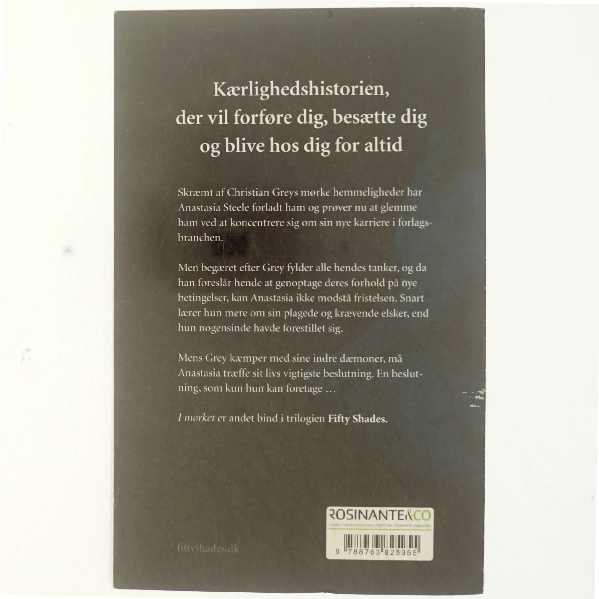 Fifty shades af E. L. James (Bog)