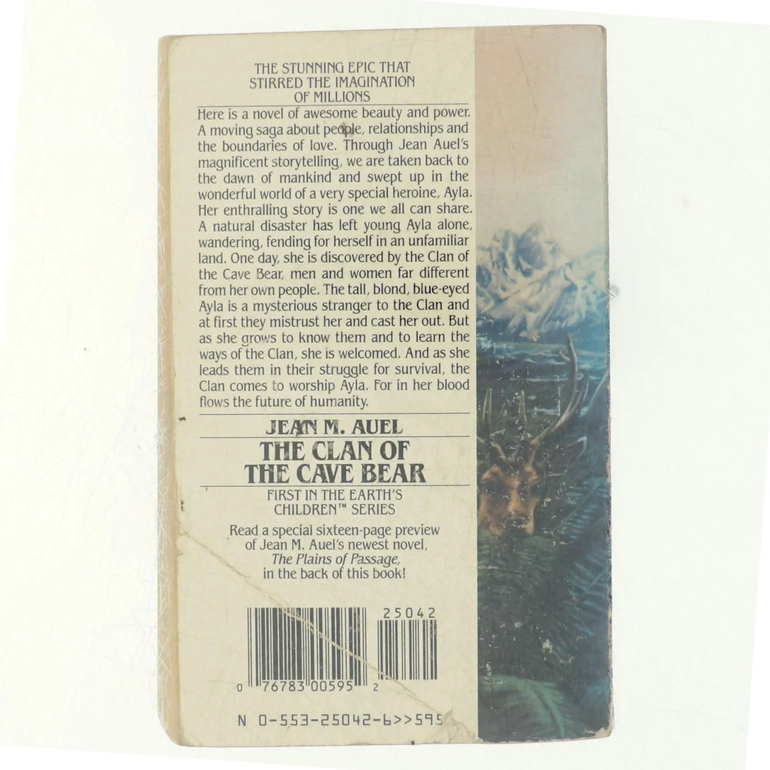 Clan of the Cave Bear af Jean M. Auel (bog)