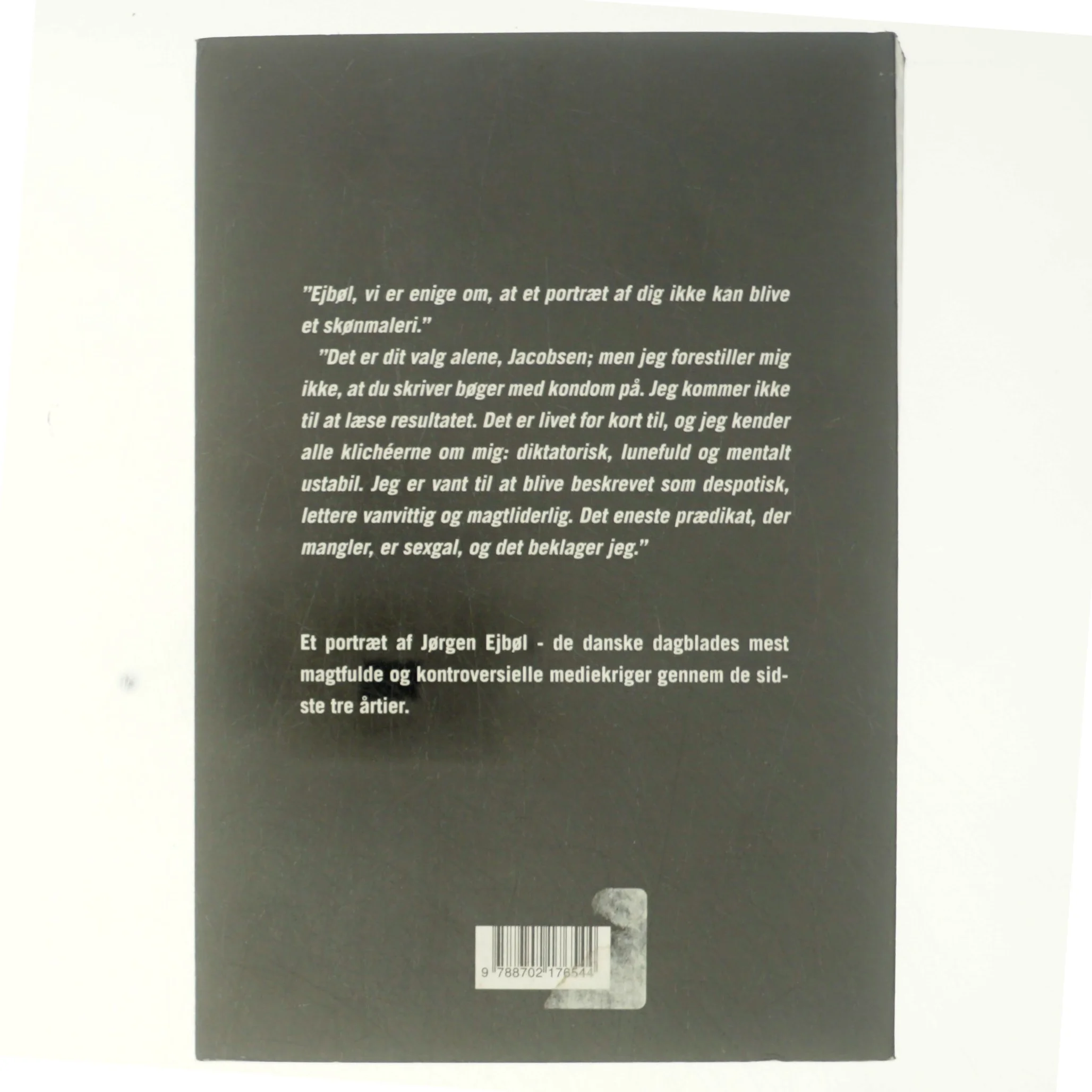 Pansergeneralen : nedslag i Jørgen Ejbøls liv og karriere af Kirsten Jacobsen (f. 1942) (Bog)