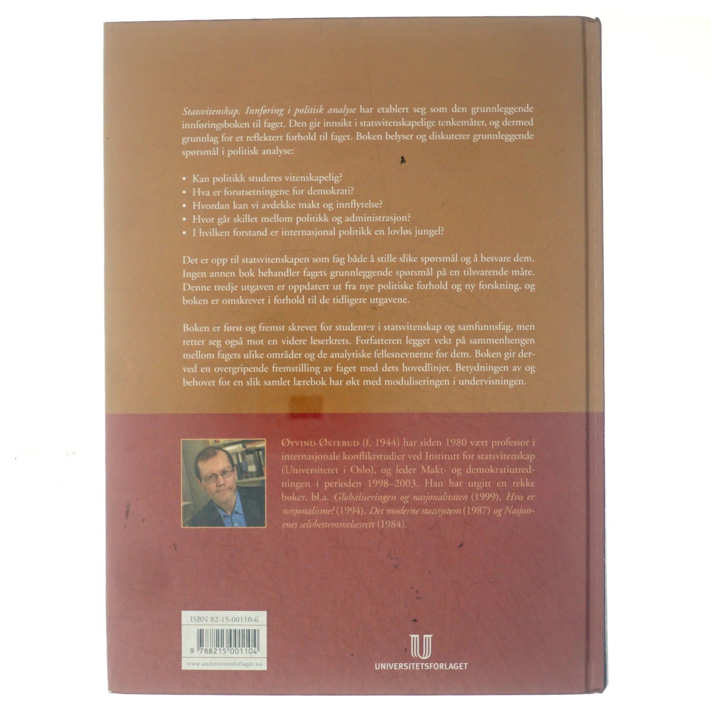 Statsvitenskap : innføring i politisk analyse af Øyvind Østerud (Bog)