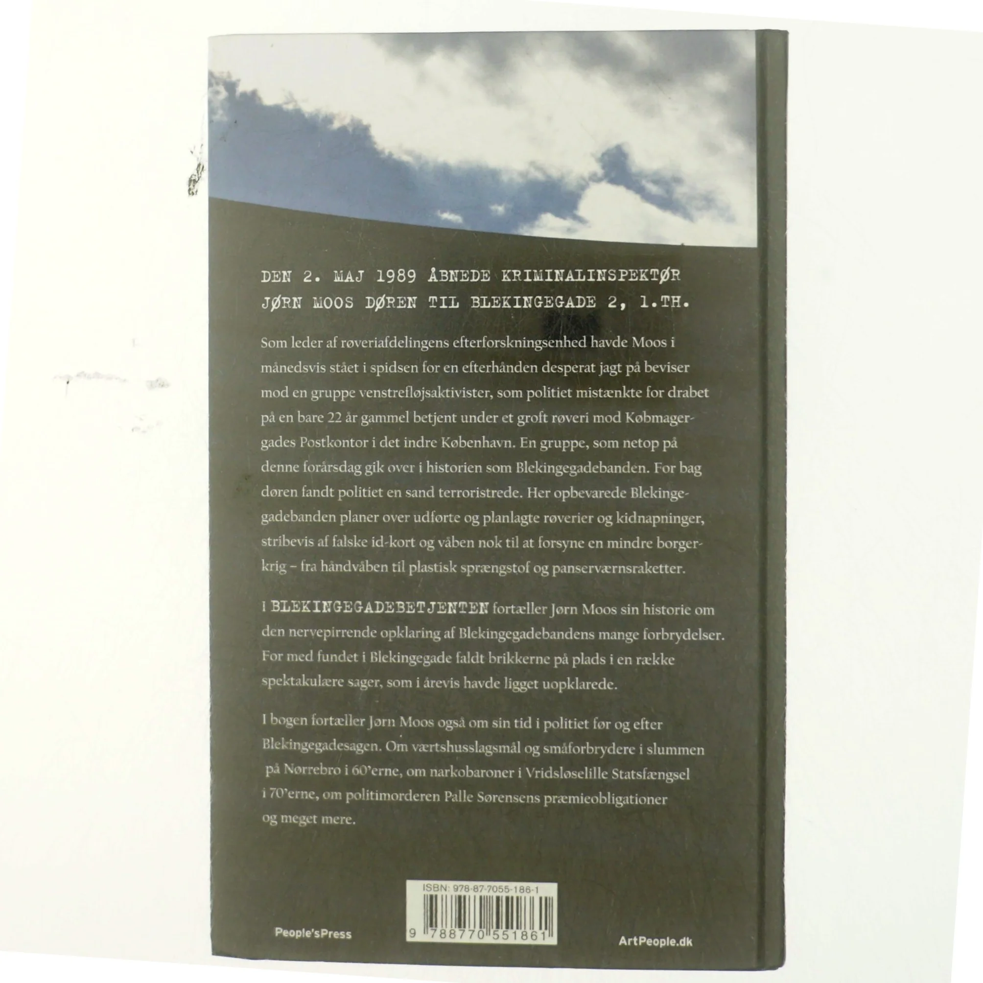 Blekingegadebetjenten : kriminalinspektør Jørn Moos fortæller (Bog)