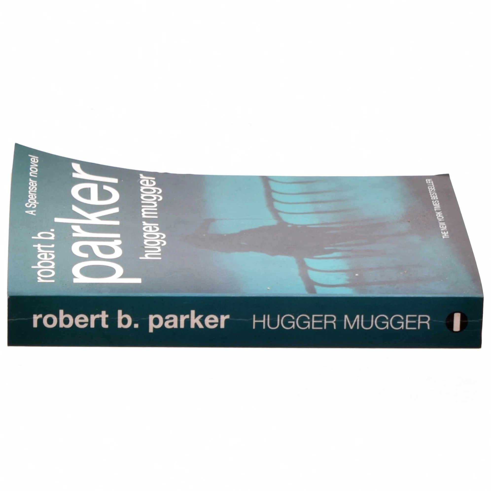 Hugger Mugger af Robert B. Parker (Bog)