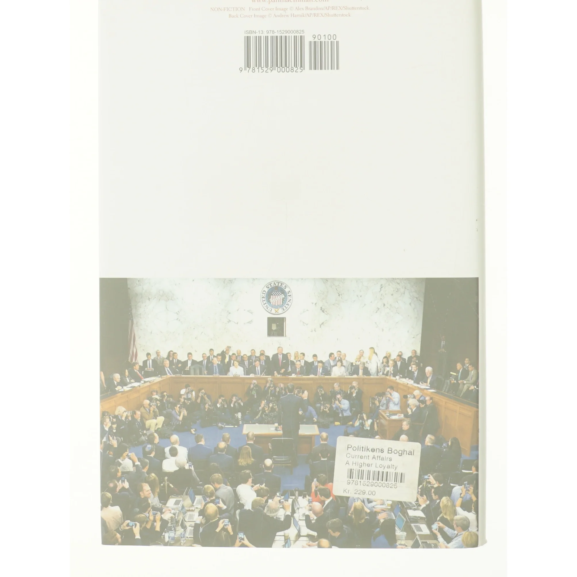 A Higher Loyalty : Truth, Lies, and Leadership by James B. Comey (Bog)