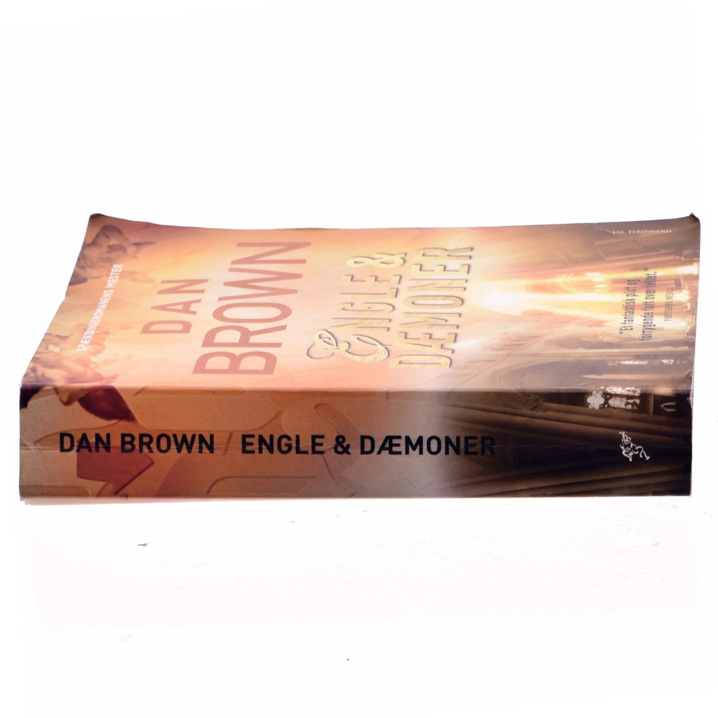 Engle & dæmoner af Dan Brown (Bog)