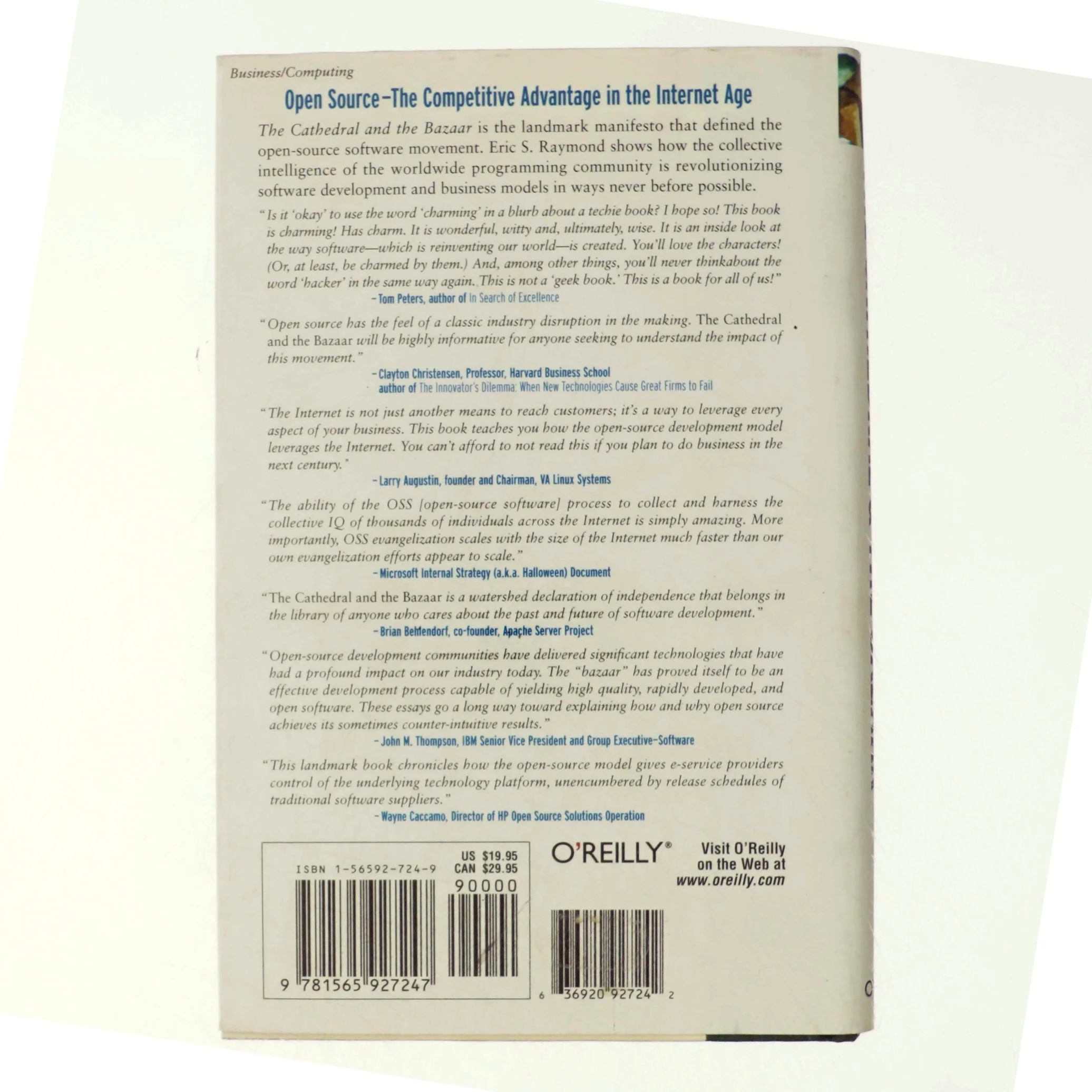 The cathedral and the bazaar : musings on Linux and open source by an accidental revolutionary af Eric S. Raymond (Bog)