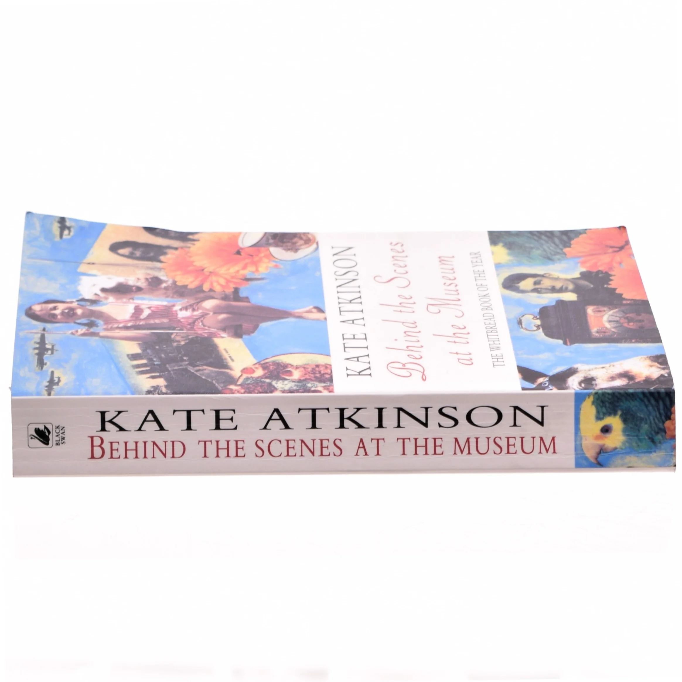 Behind the Scenes at the Museum by Kate Atkinson af Kate Atkinson (Bog)