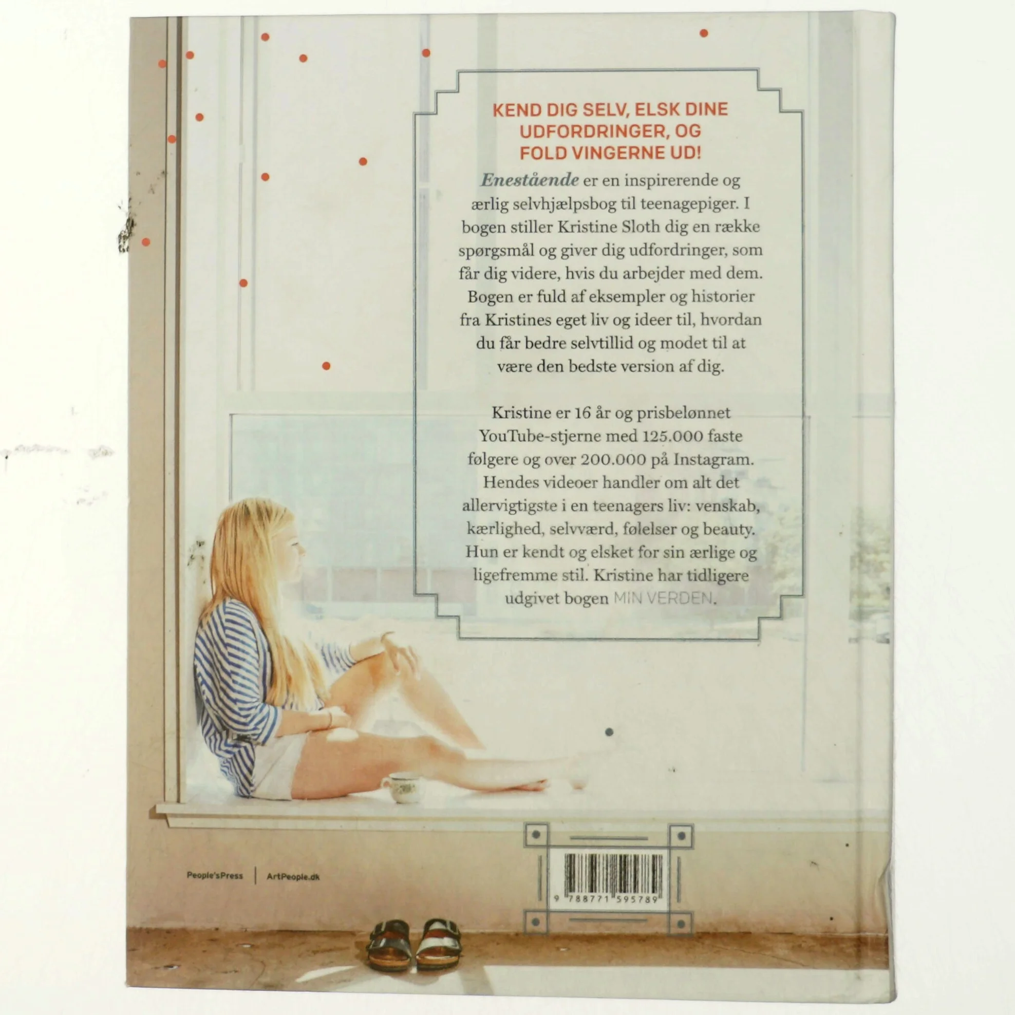 Enestående : kend dig selv, elsk dine udfordringer, og fold vingerne ud! af Kristine Sloth (Bog)