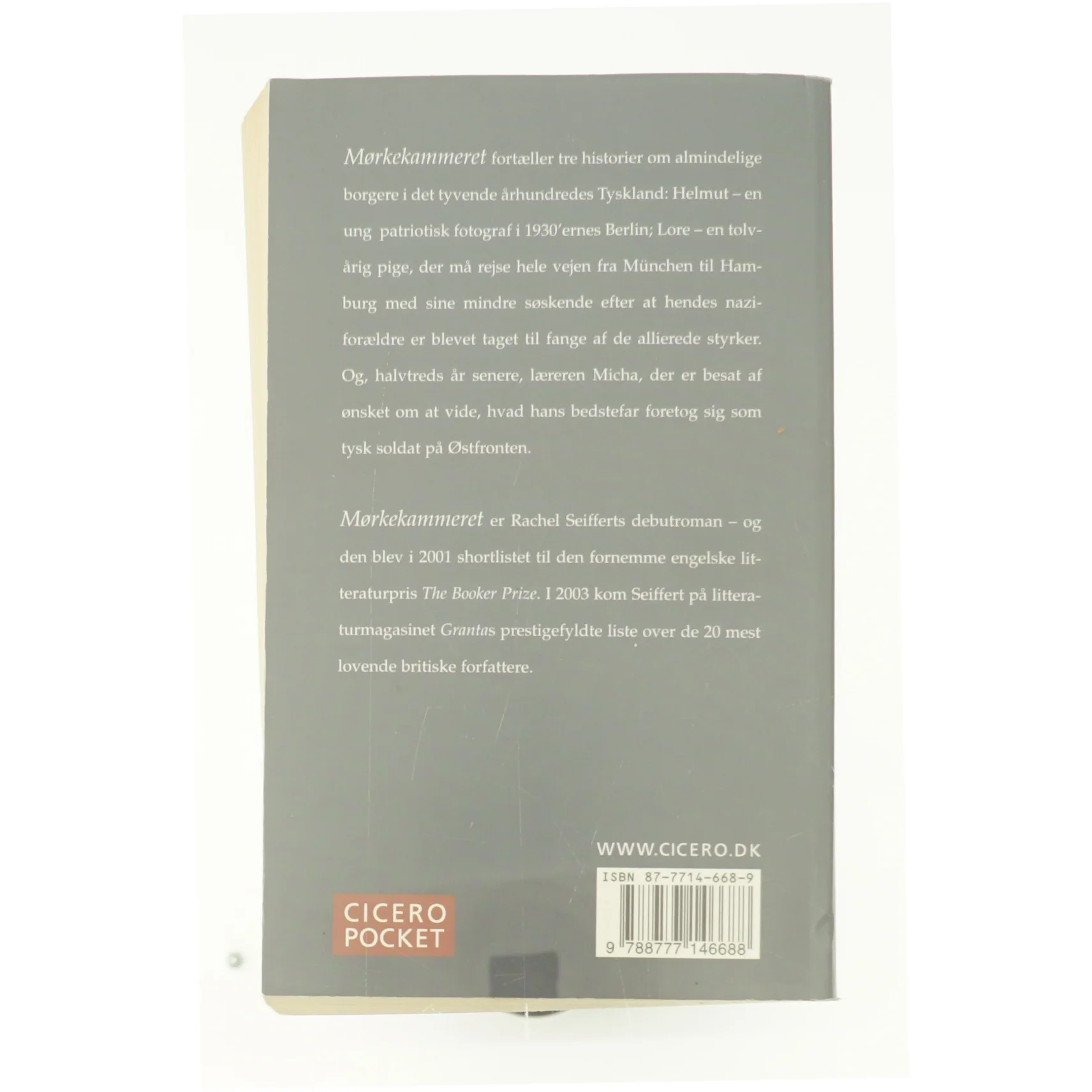 Mørkekammeret af Rachel Seiffert (Bog)