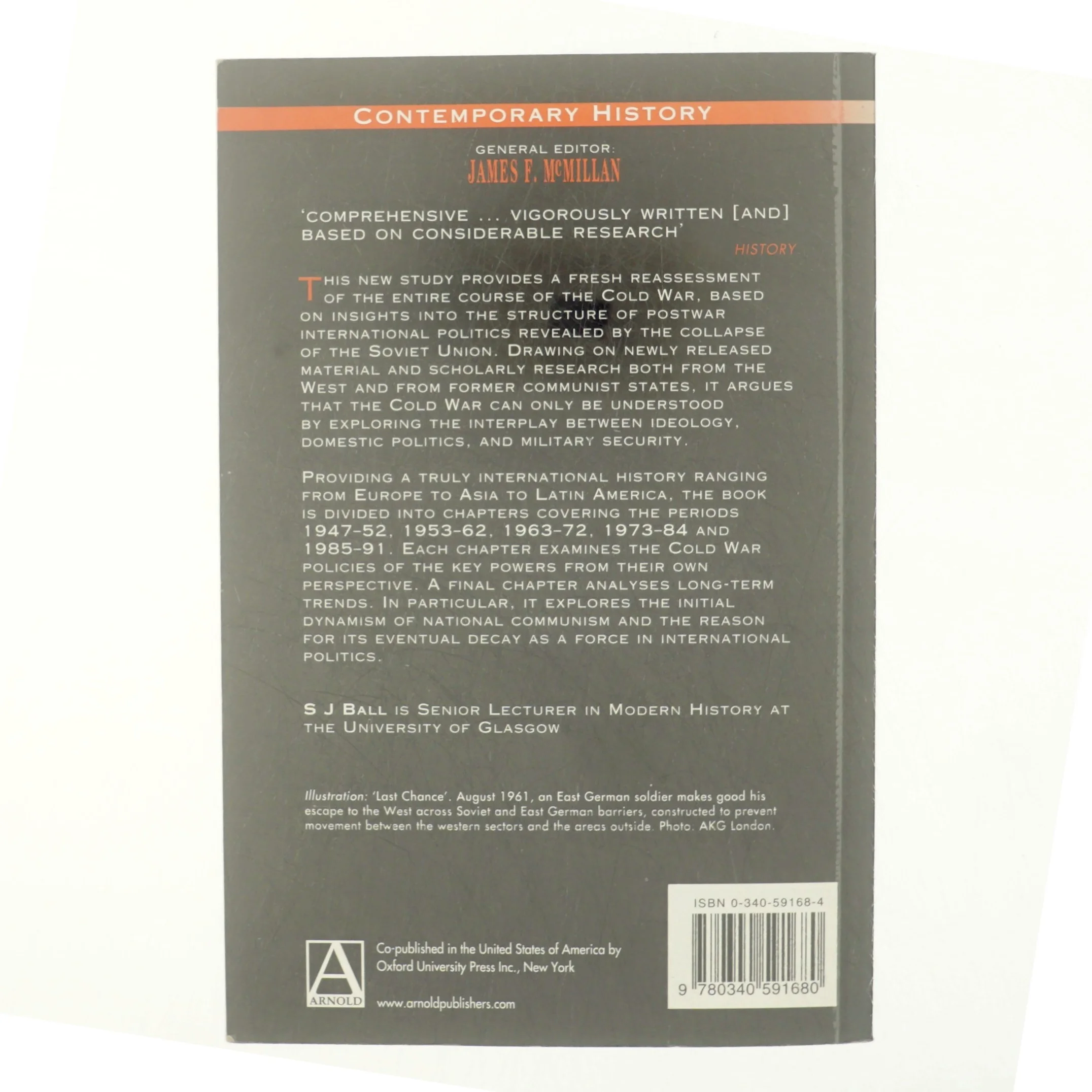 The cold war : an international history, 1947-1991 af S. J. Ball (Bog)