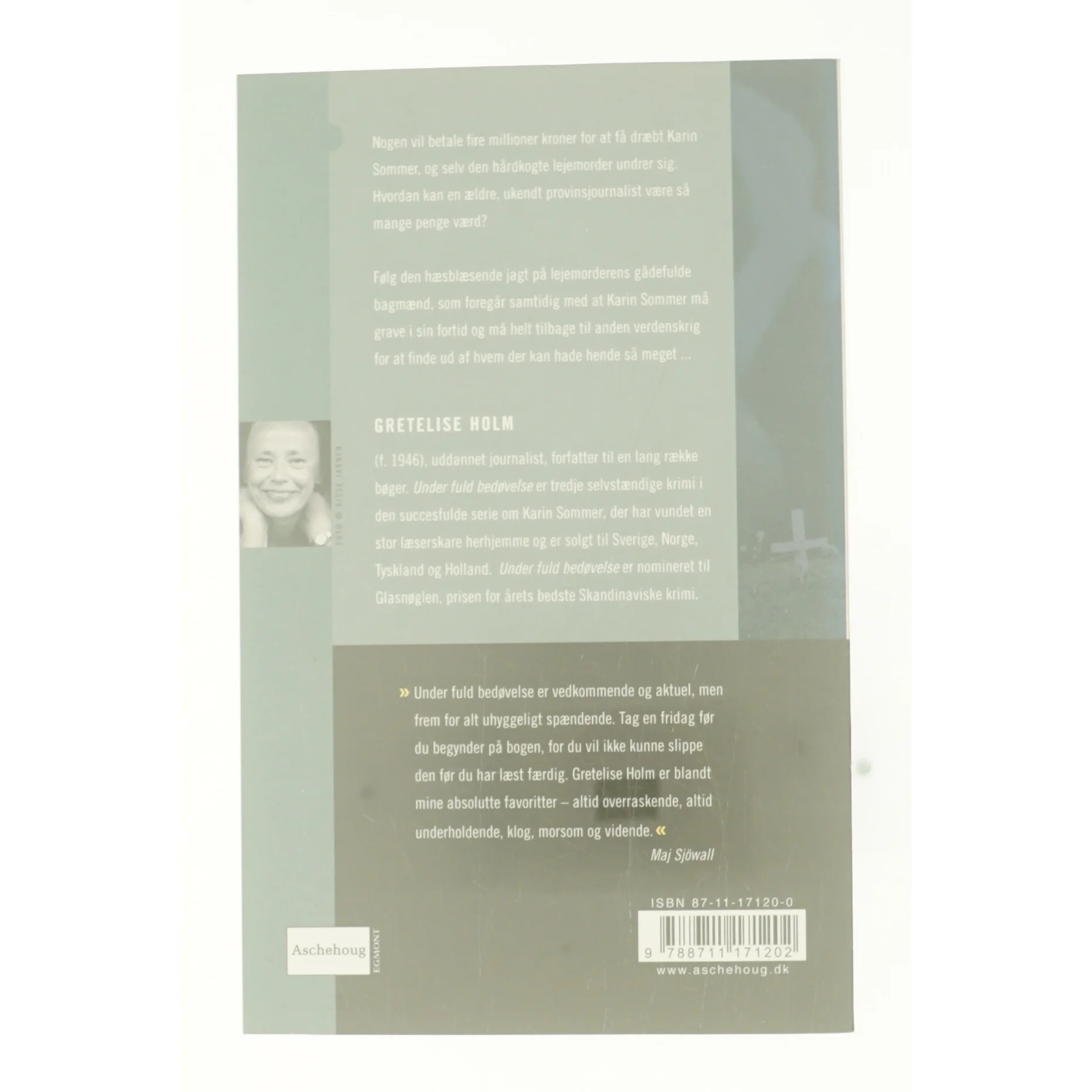 Under fuld bedøvelse af Gretelise Holm