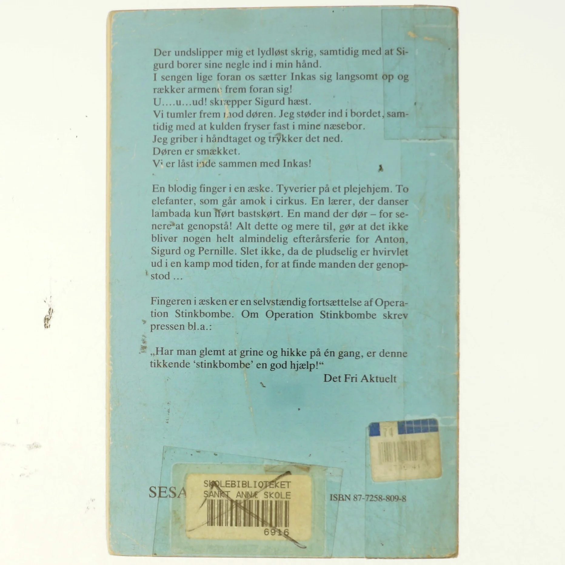 Fingeren i æsken af Jesper Holm