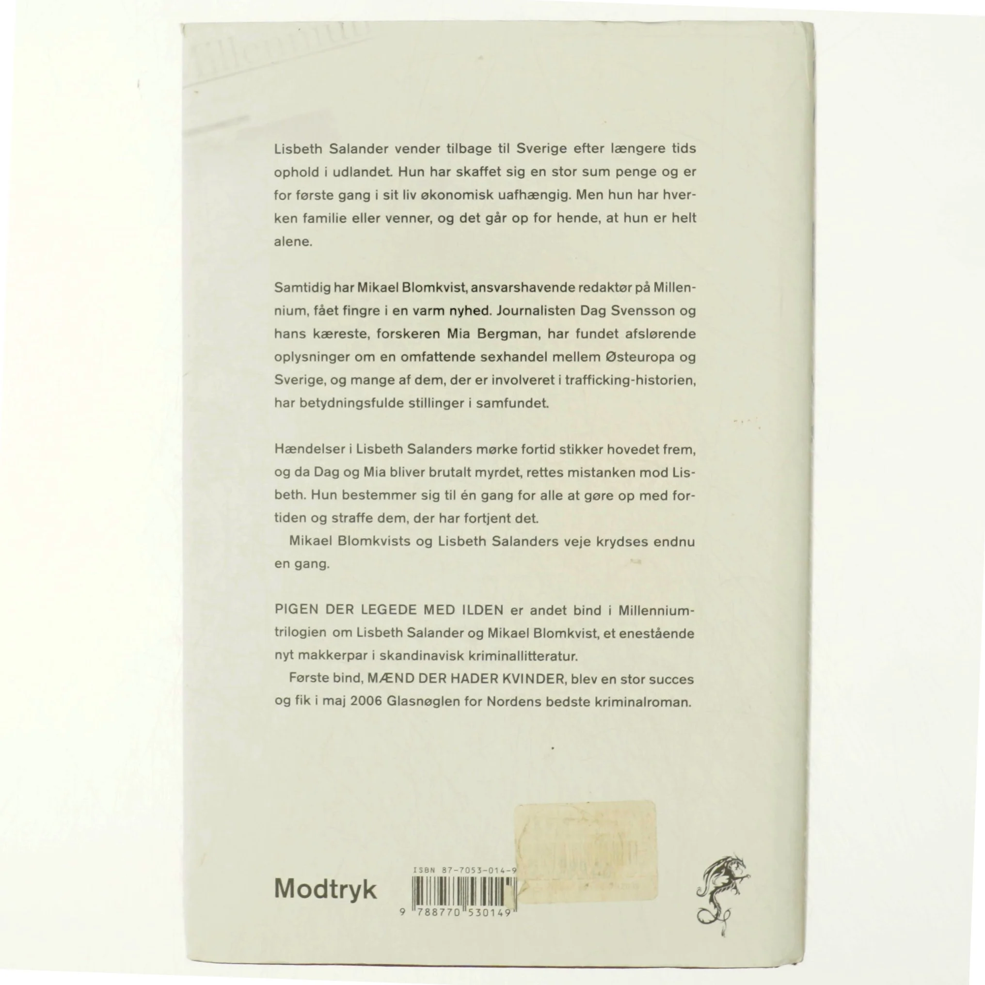 Pigen Der Legede Med Ilden af Stieg Larsson (Bog)