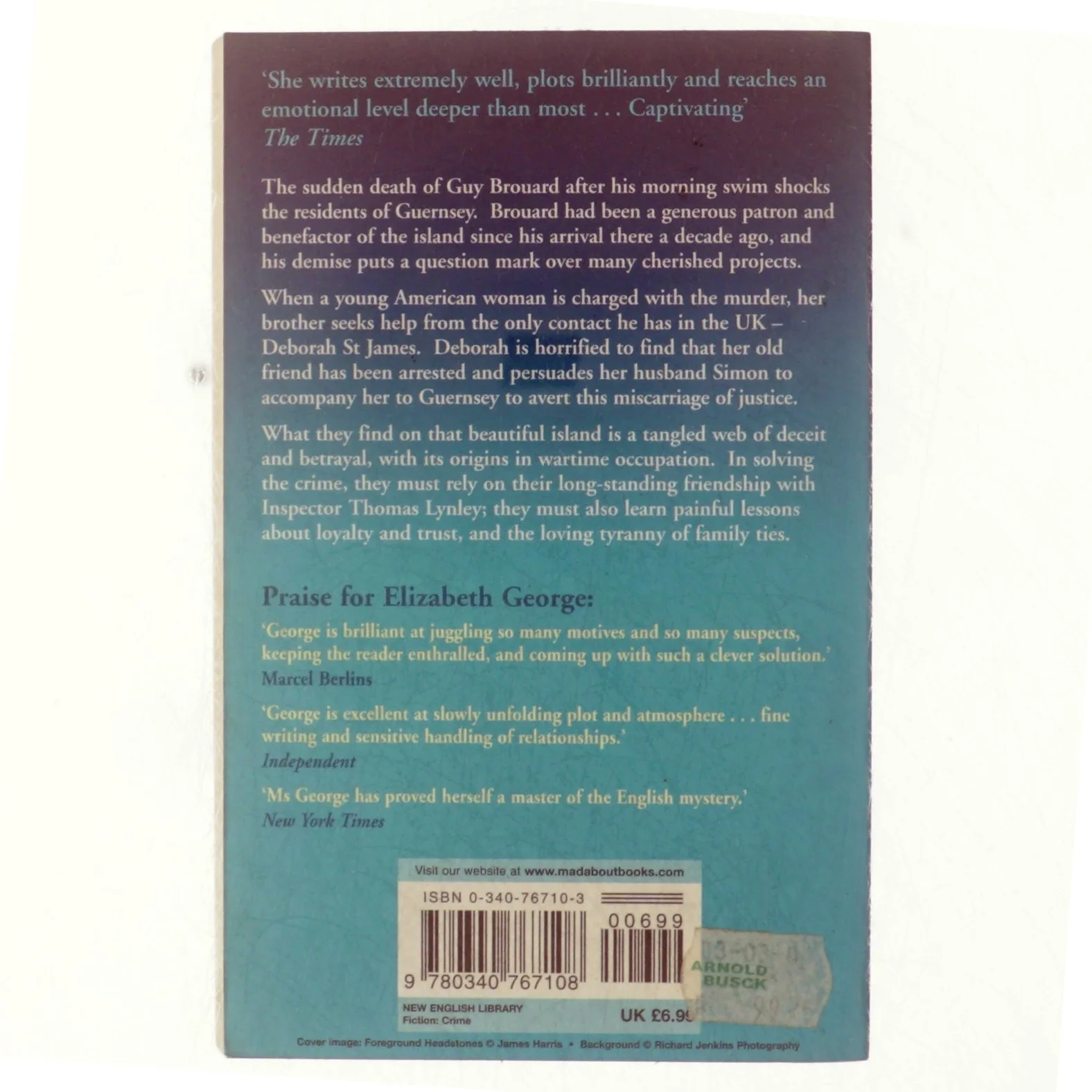 A place of hiding af Elizabeth George (Bog)