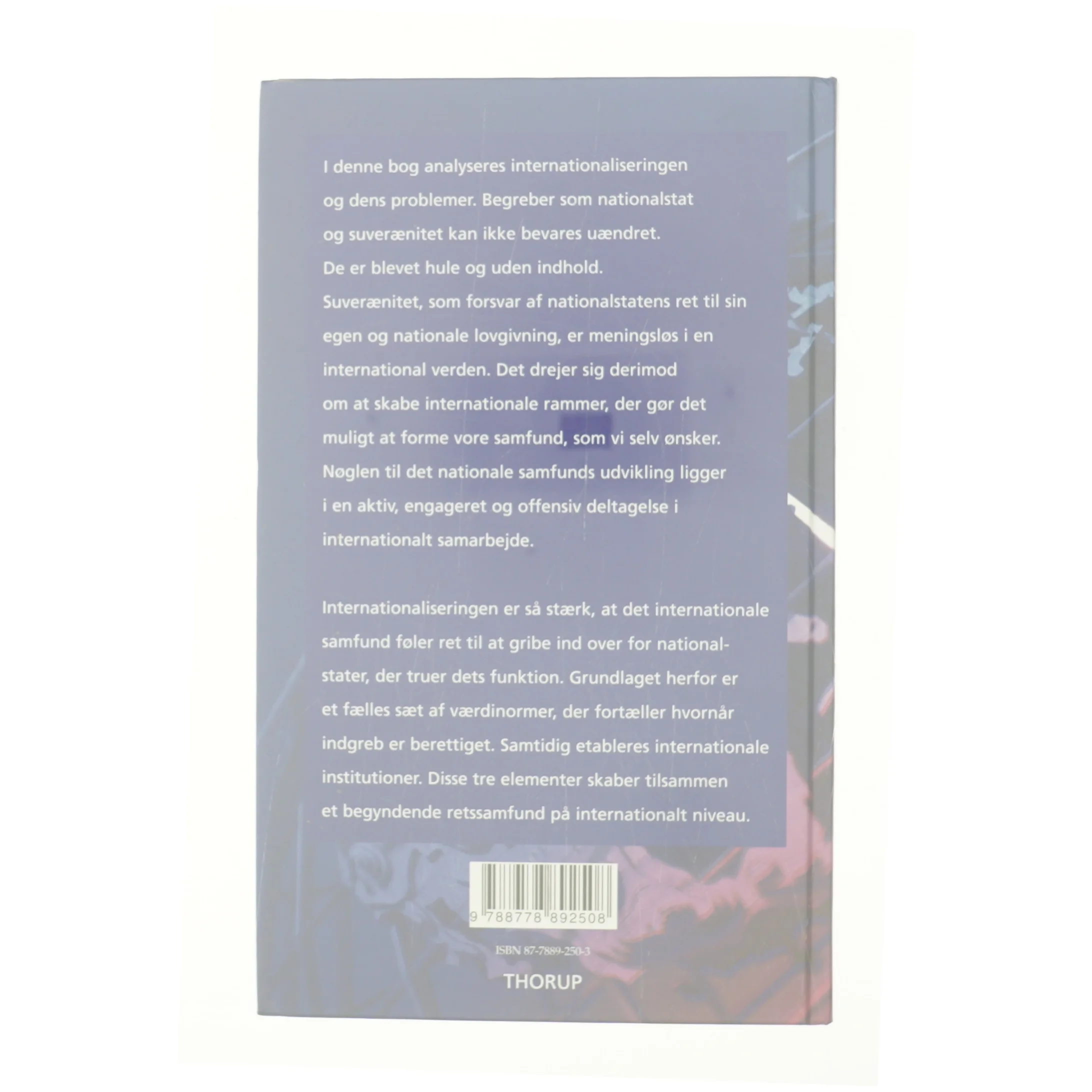 En ny verdensorden - eller slet ingen? af J. Ørstrøm Møller (Bog)