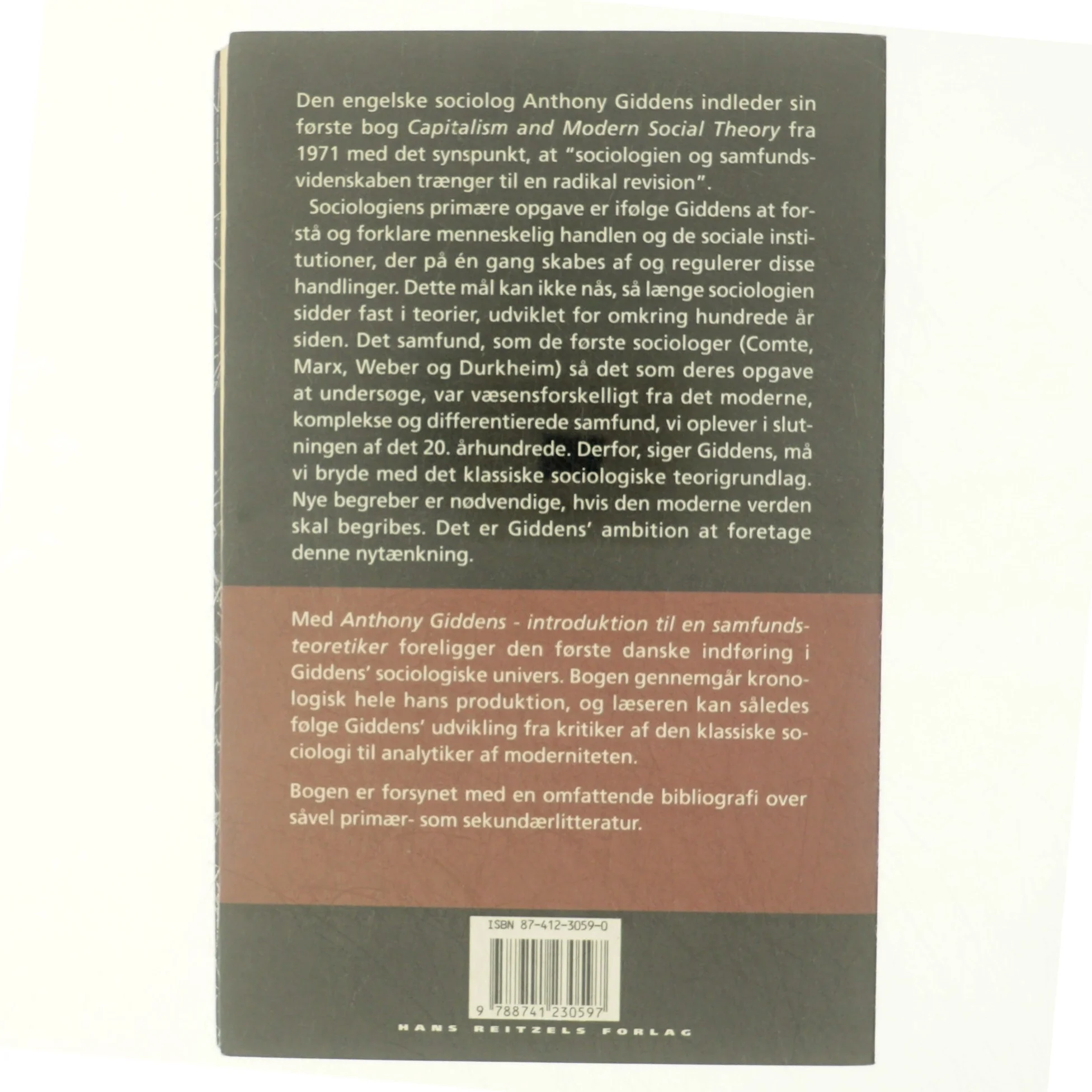 Anthony Giddens : introduktion til en samfundsteoretiker af Lars Bo Kaspersen (Bog)