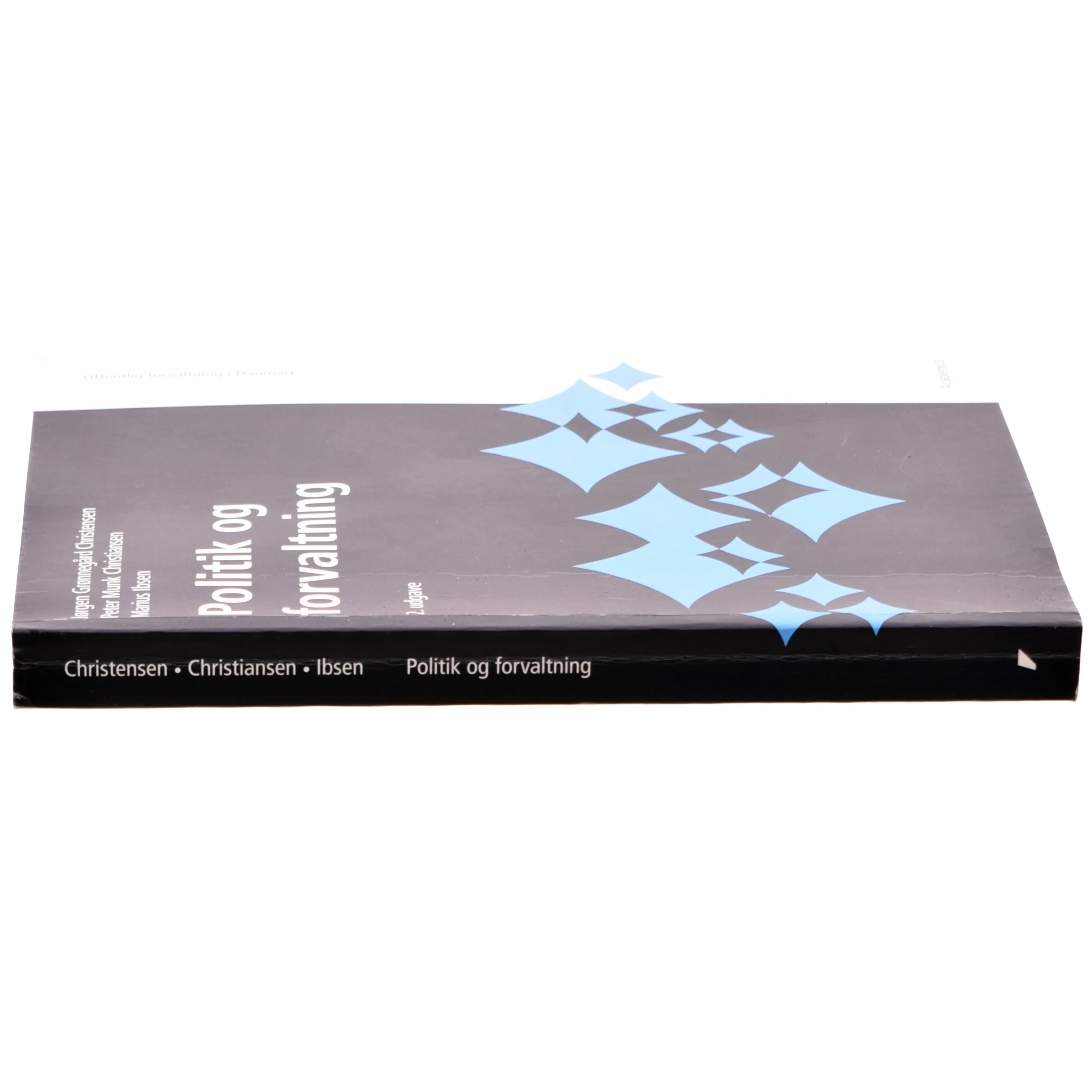 Politik og forvaltning (Bog)