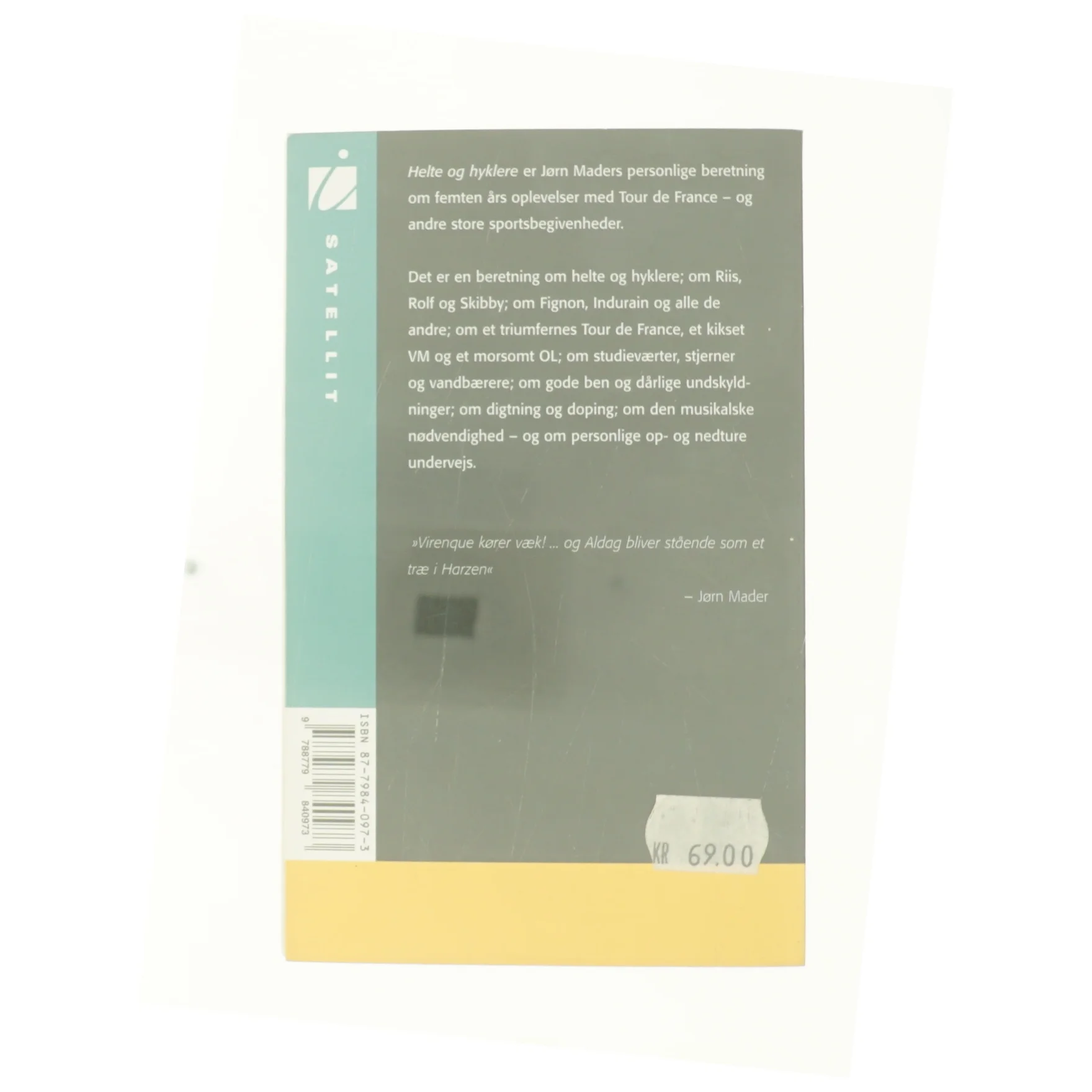 Helte og hyklere af Jørn Mader (Bog)