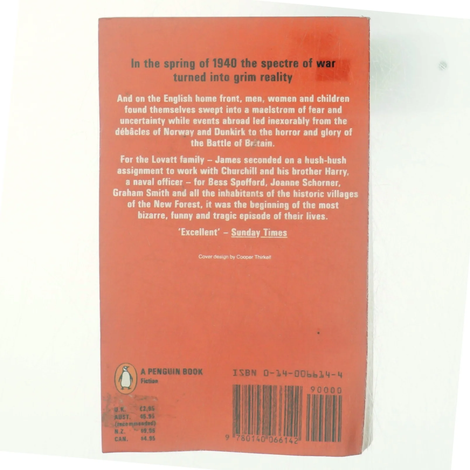 The dearest and the best : a novel of 1940 af Leslie Thomas (Bog)