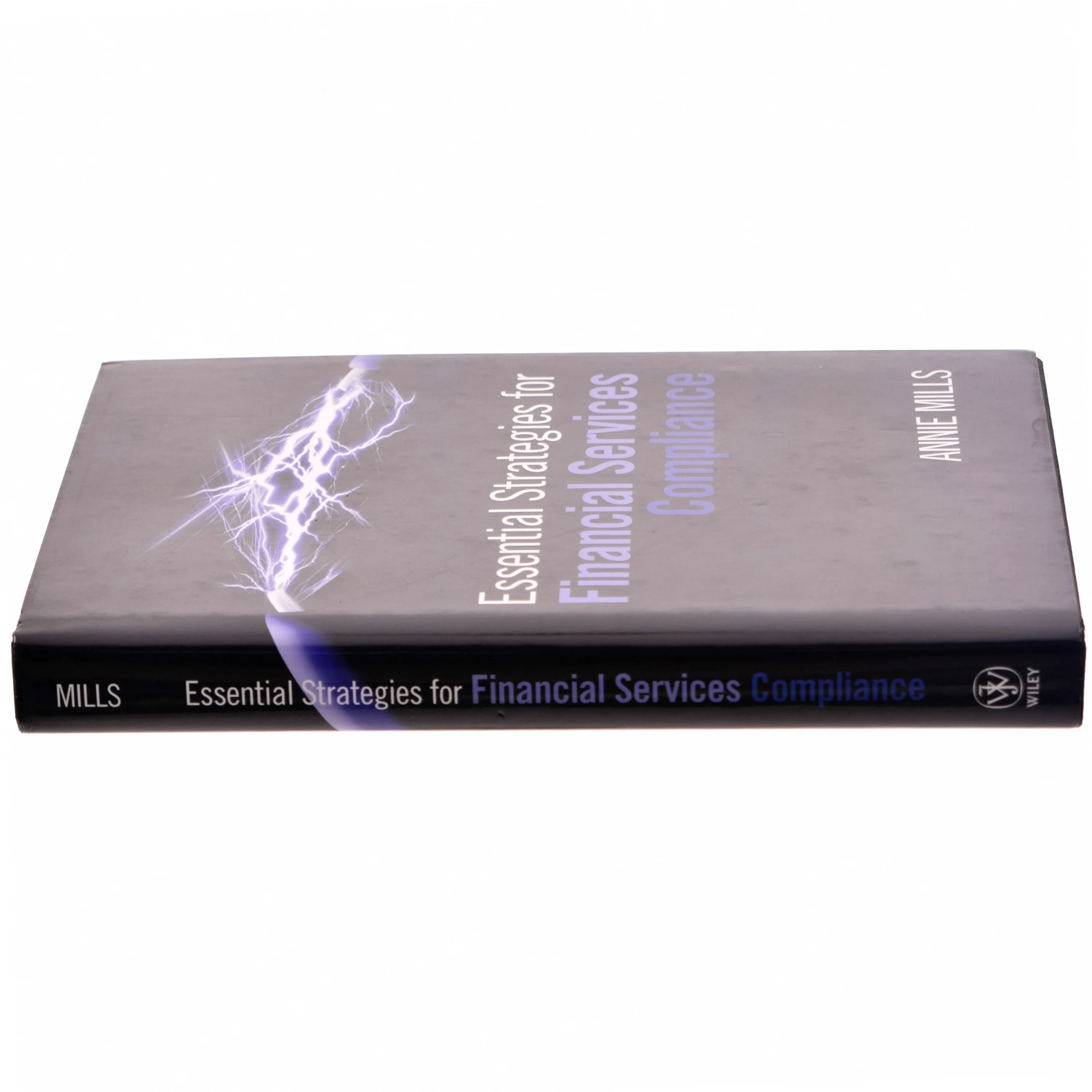 Essential Strategies for Financial Services Compliance (Bog)