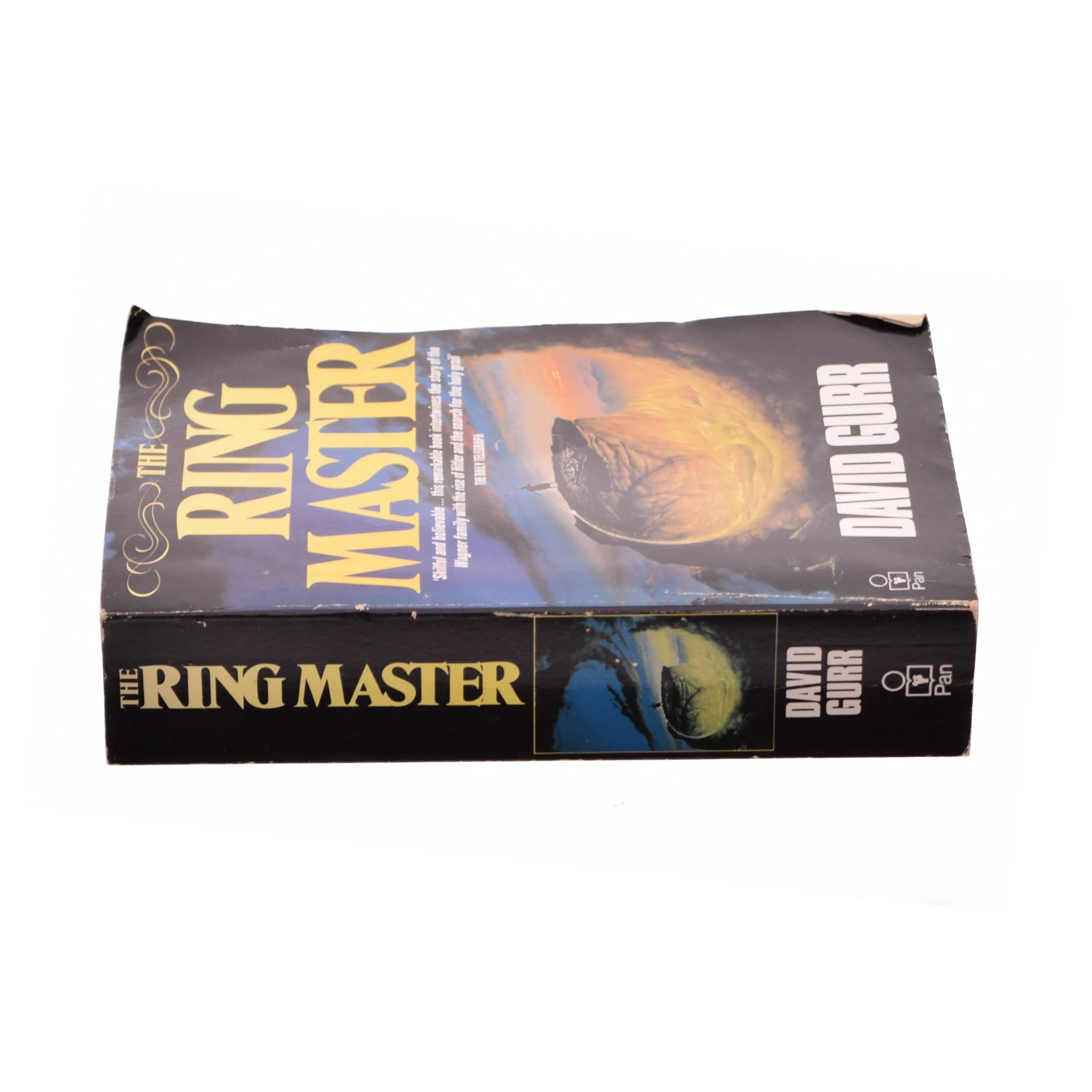 The Ring Master af Gurr, David (Bog)