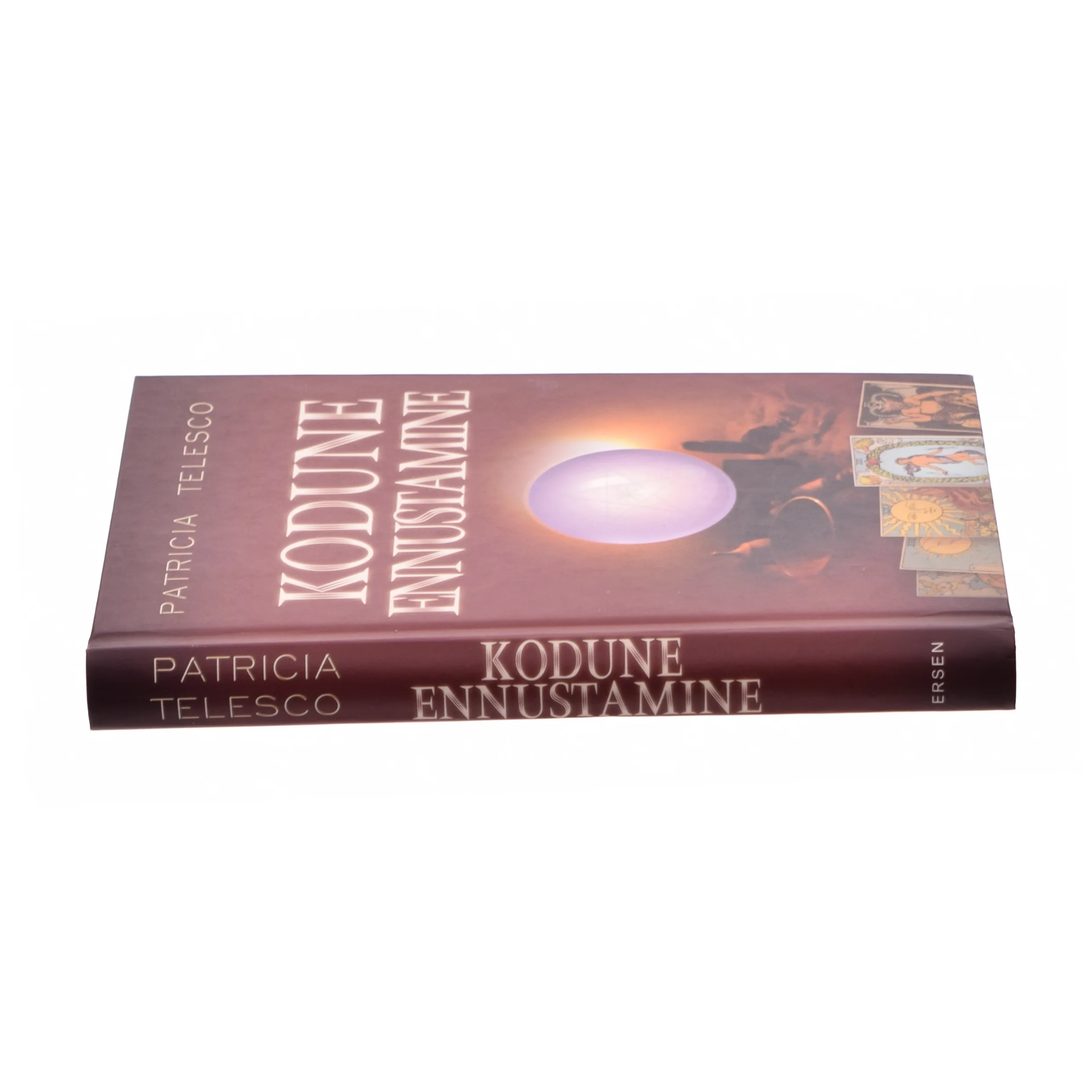 Kodune Ennustamine af Patricia Telesco