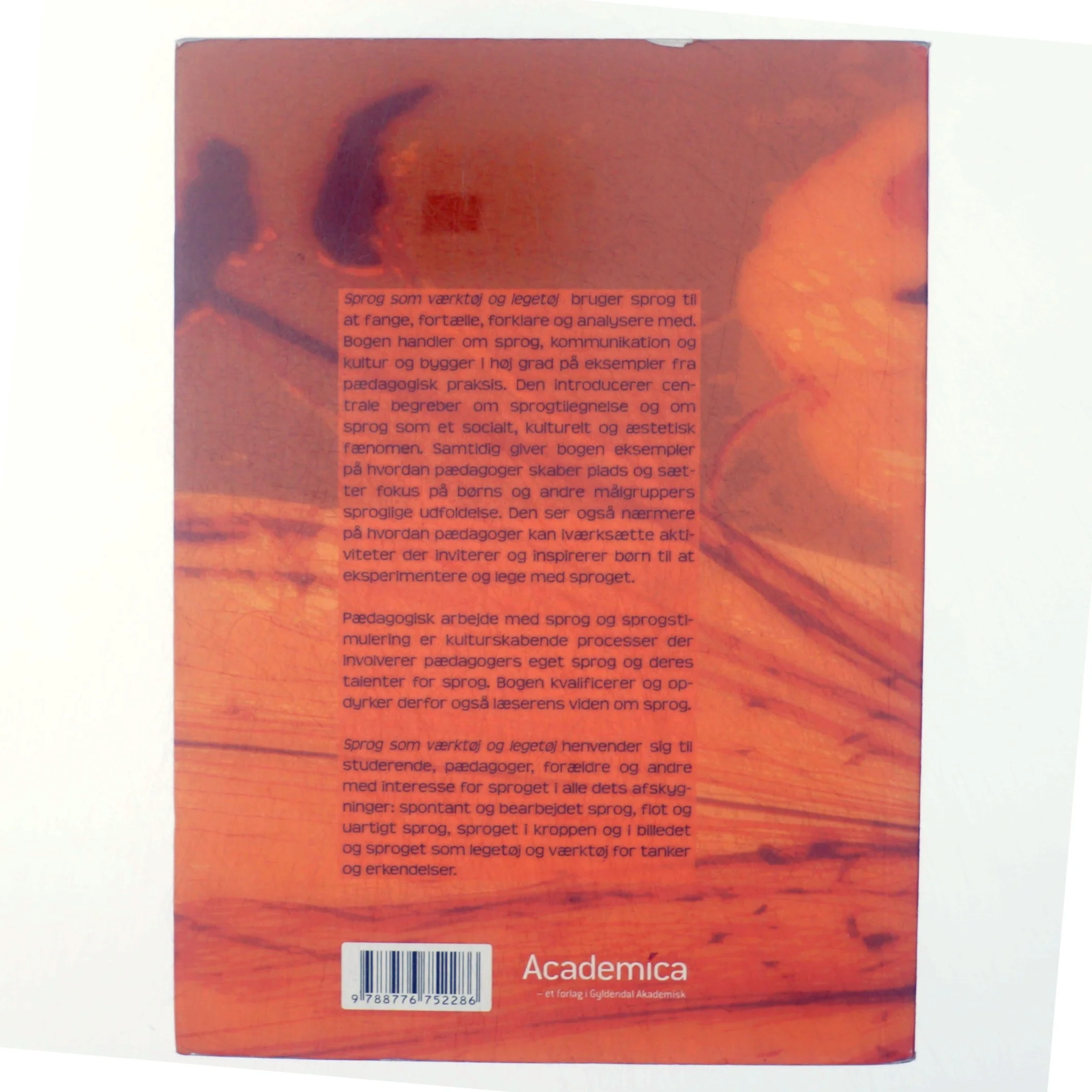 Sprog som værktøj og legetøj : om sprog, kultur og kommunikation af Hanne Hede Jørgensen (Bog)