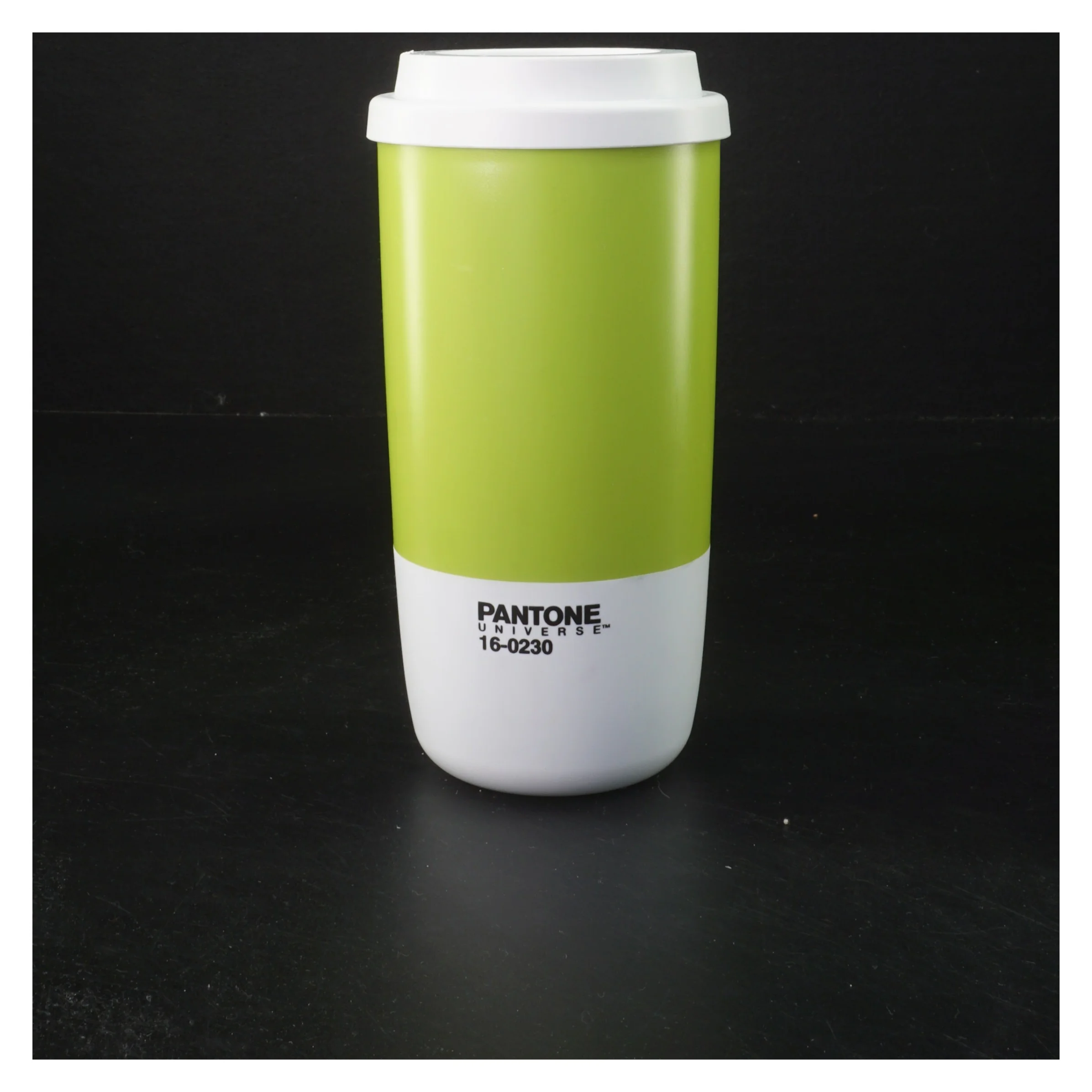 Termokrus Pantone Universe fra Pantone (str. 18x9 cm)