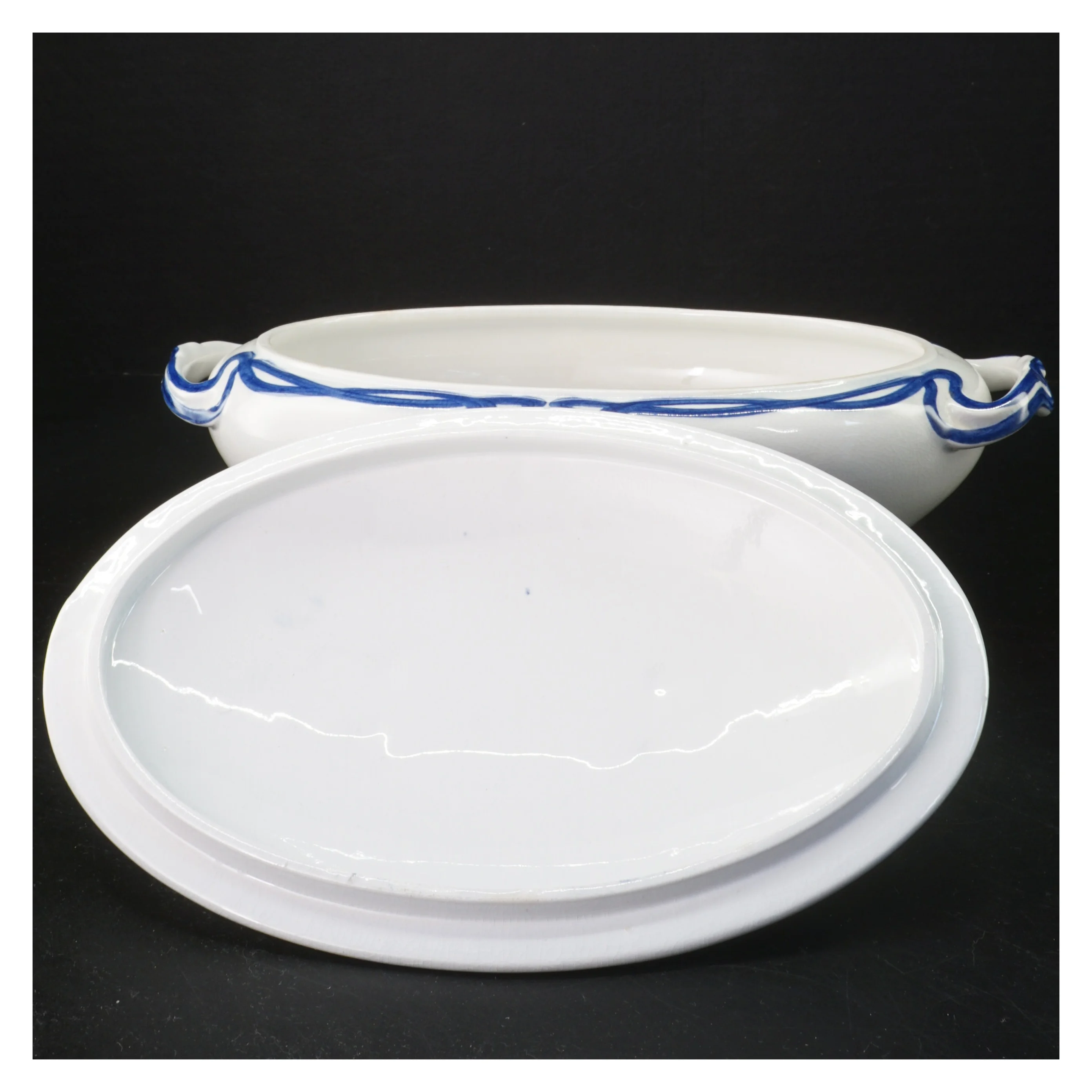 Blå Olga skål med låg fra Villeroy & Boch(str. 28x18x8 cm)