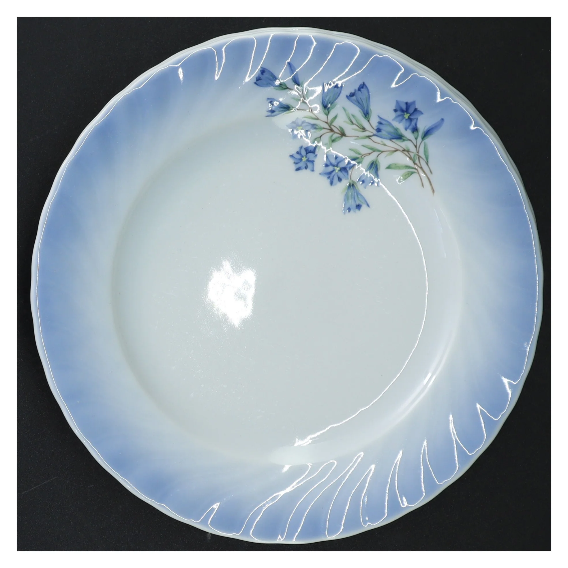 Tallerkener (4 stk) fra Christineholm Porcelaine (str. Ø 19,5 cm)