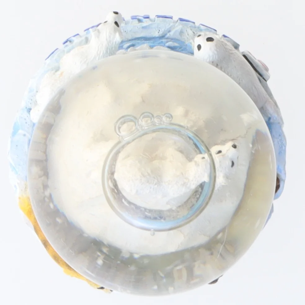 Sneglobe med polar motiver (str. 6,5 cm)