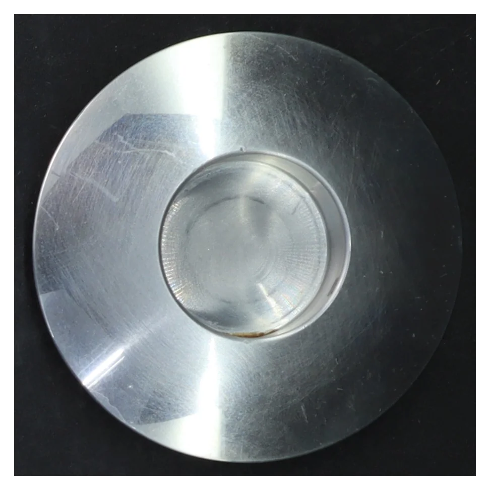 Metallisk lampeskærm fra Royal Copenhagen (str. Ø. 10 cm)