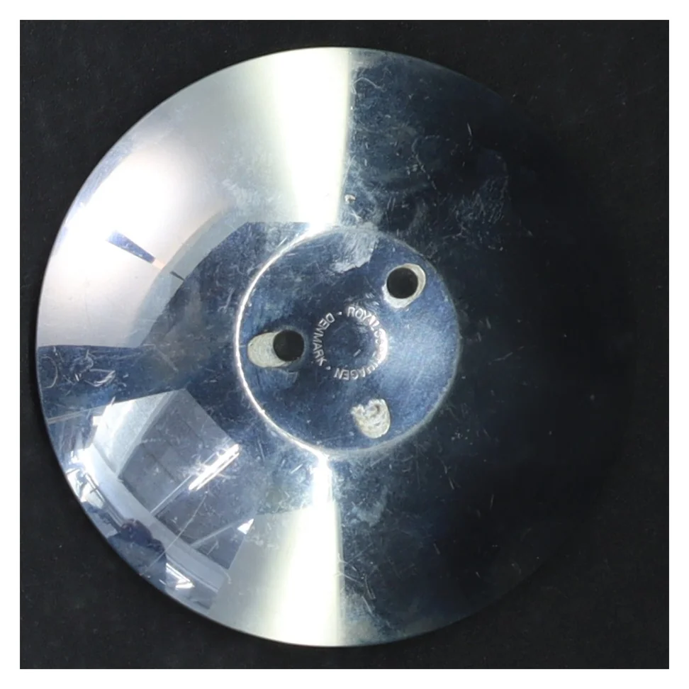 Metallisk lampeskærm fra Royal Copenhagen (str. Ø. 10 cm)