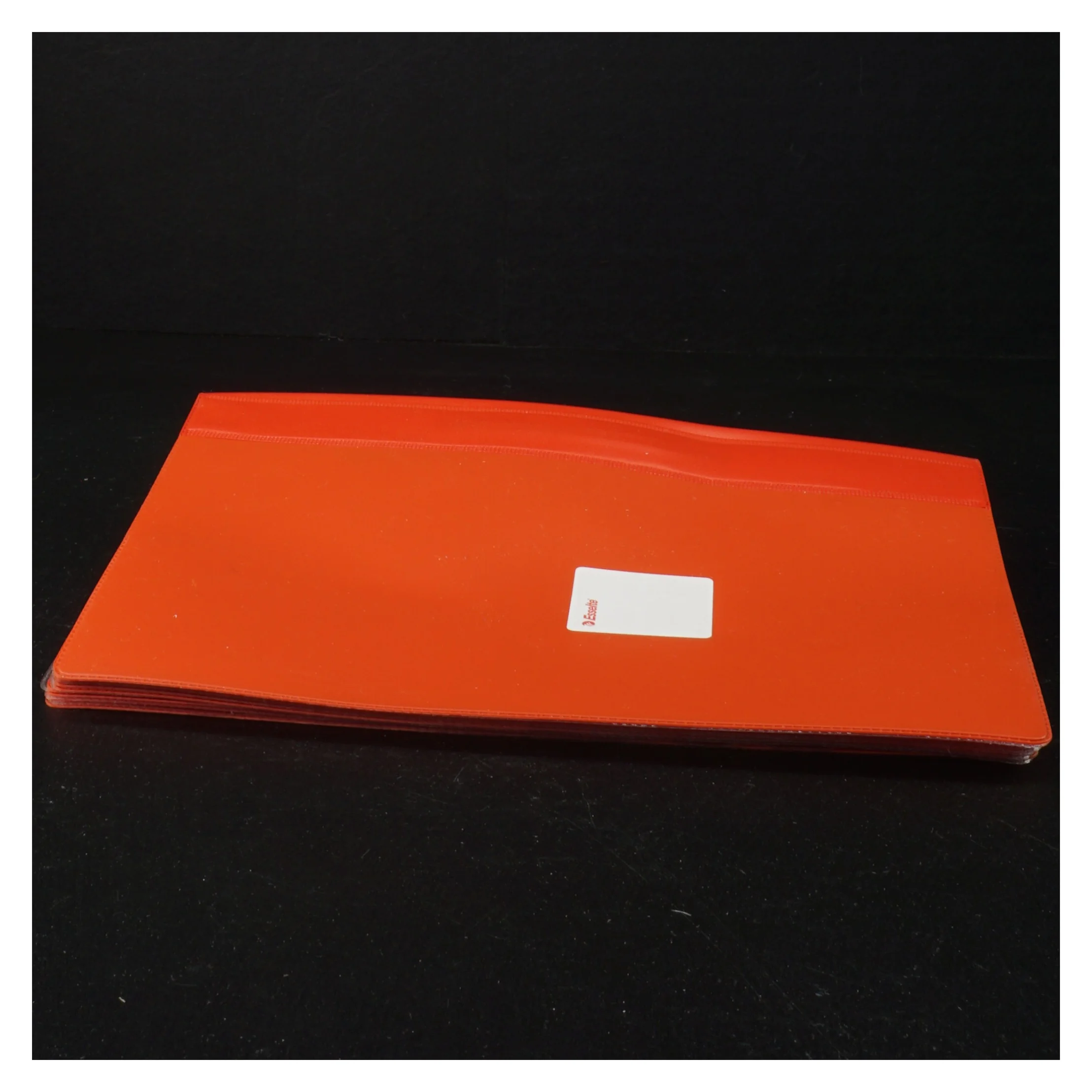 Røde plastikmapper fra Esselte (str. A 5 parentes, 22 x 16 cm )