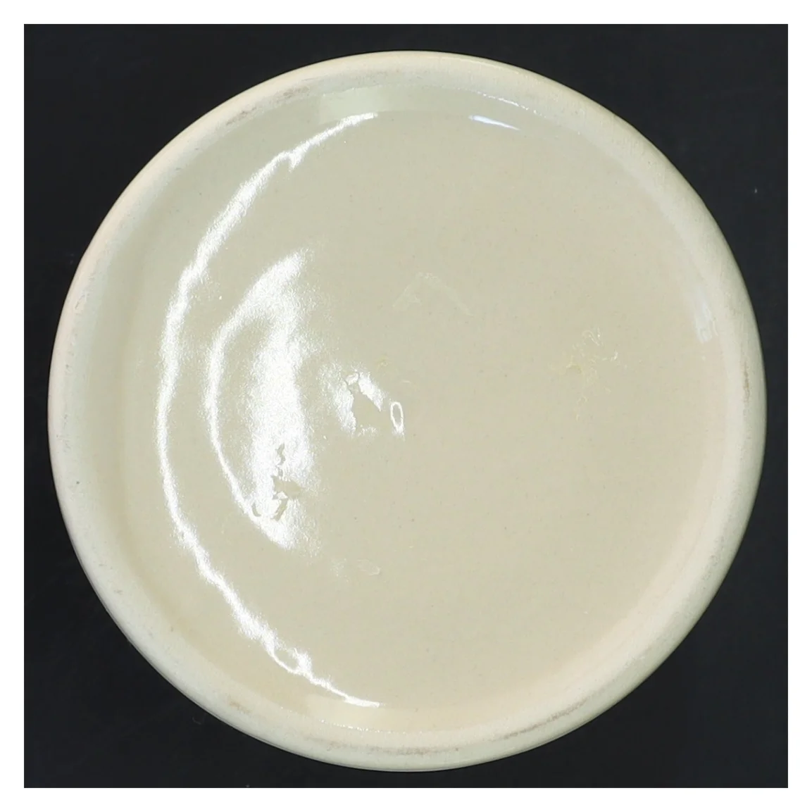 Keramik krukke med låg (str. 16x10 cm)