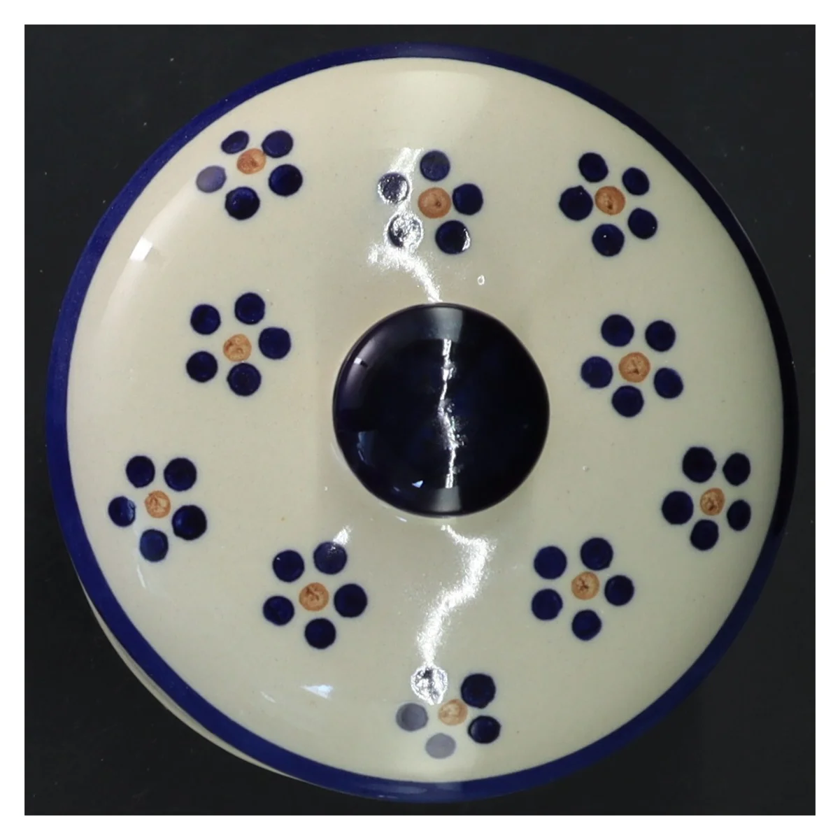 Keramik krukke med låg (str. 16x10 cm)