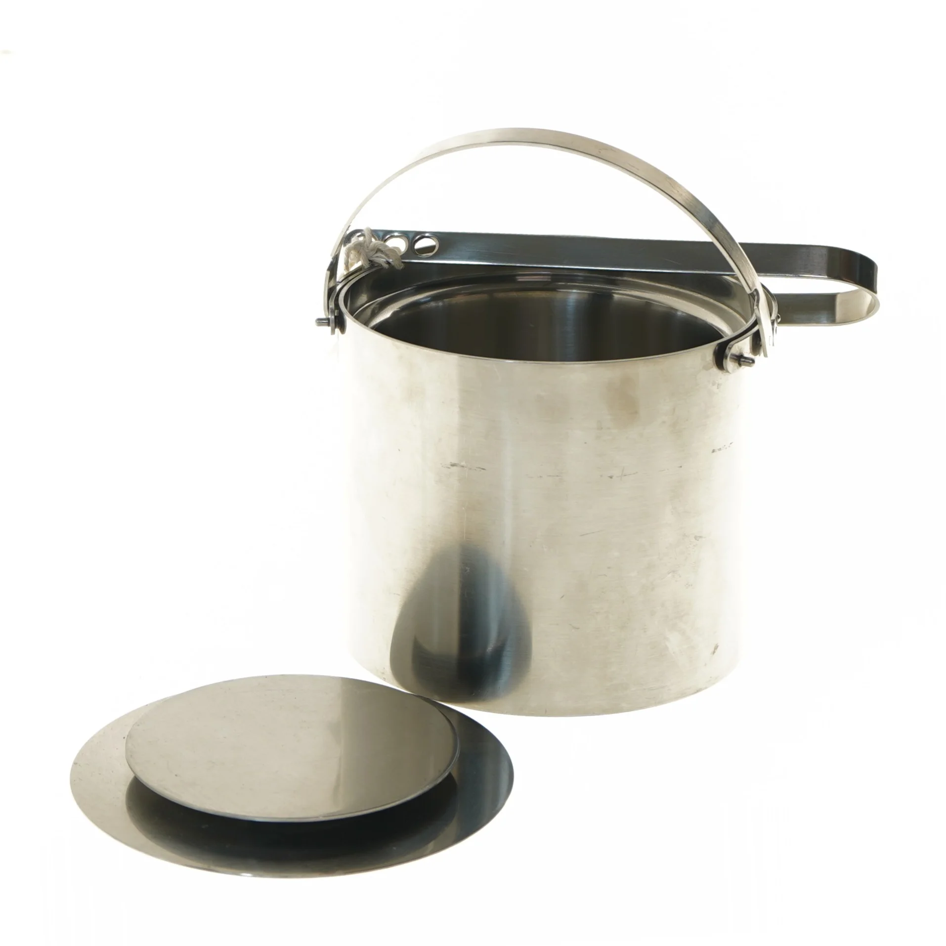 Stekton isspand med låg og istang (str. Ø 13 cm højde 11 cm)