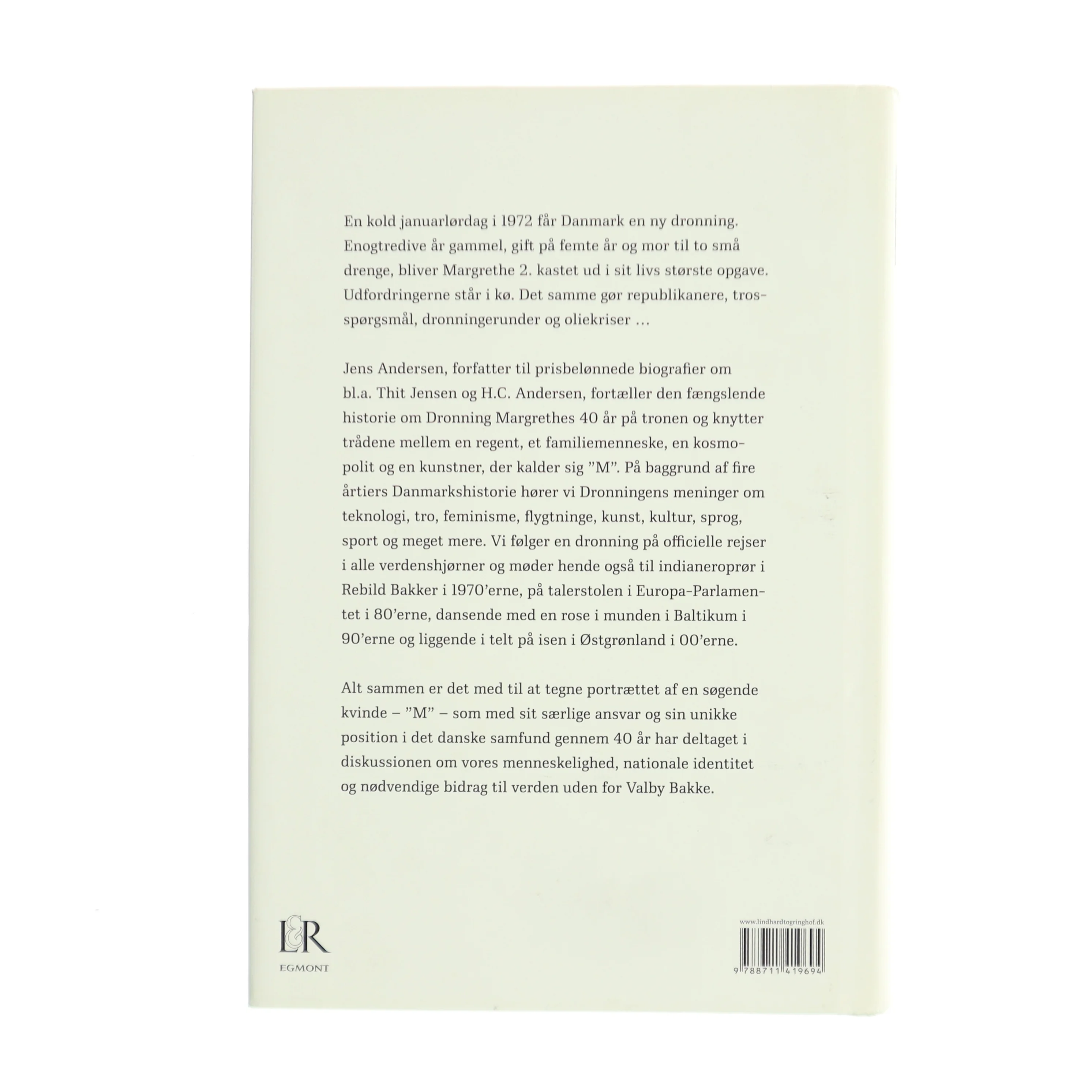 M - 40 år på tronen af Jens Andersen (f. 1955) (Bog)