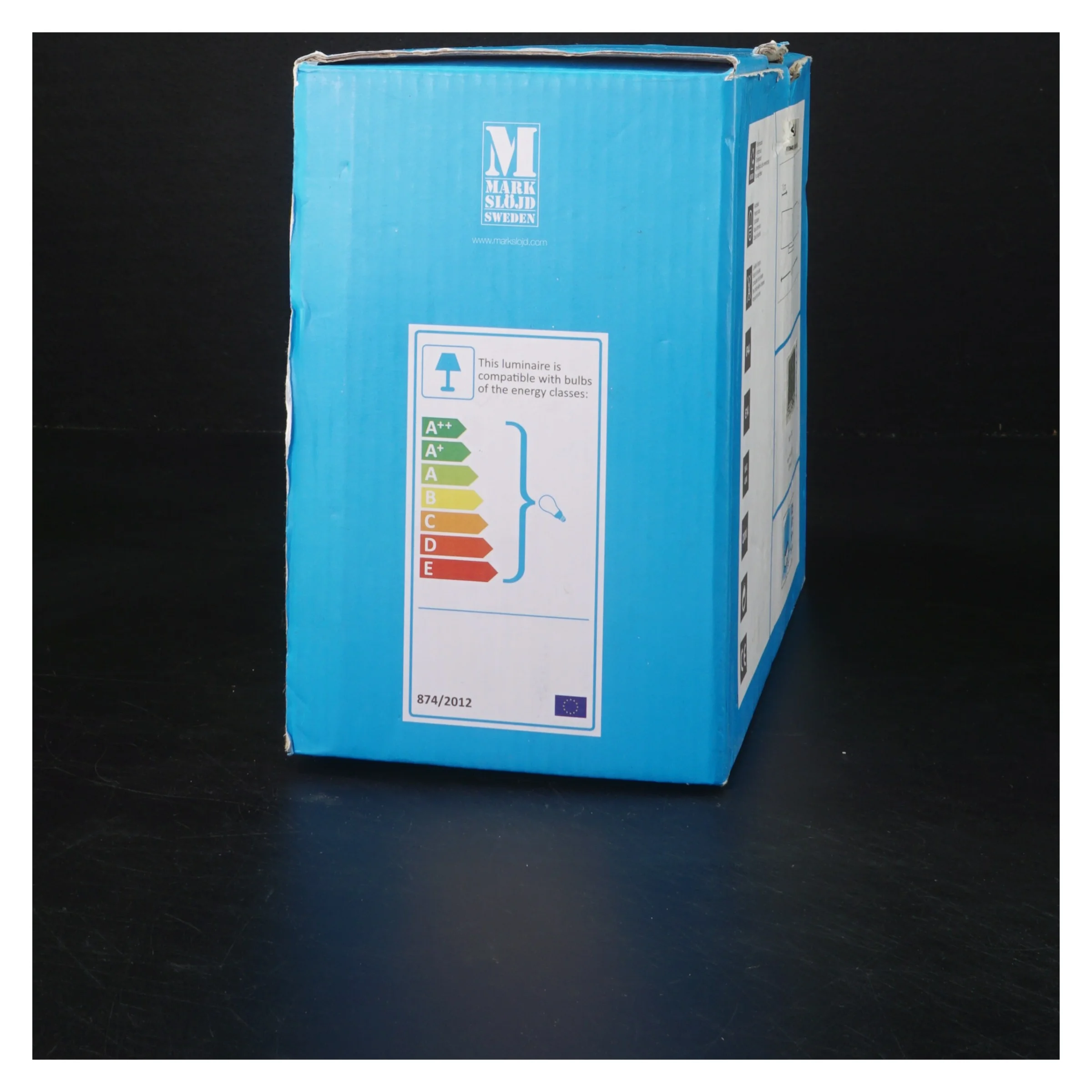 Stella dobbelt væglampe fra Markslöjd (str. 6,5x35,5x10 cm)