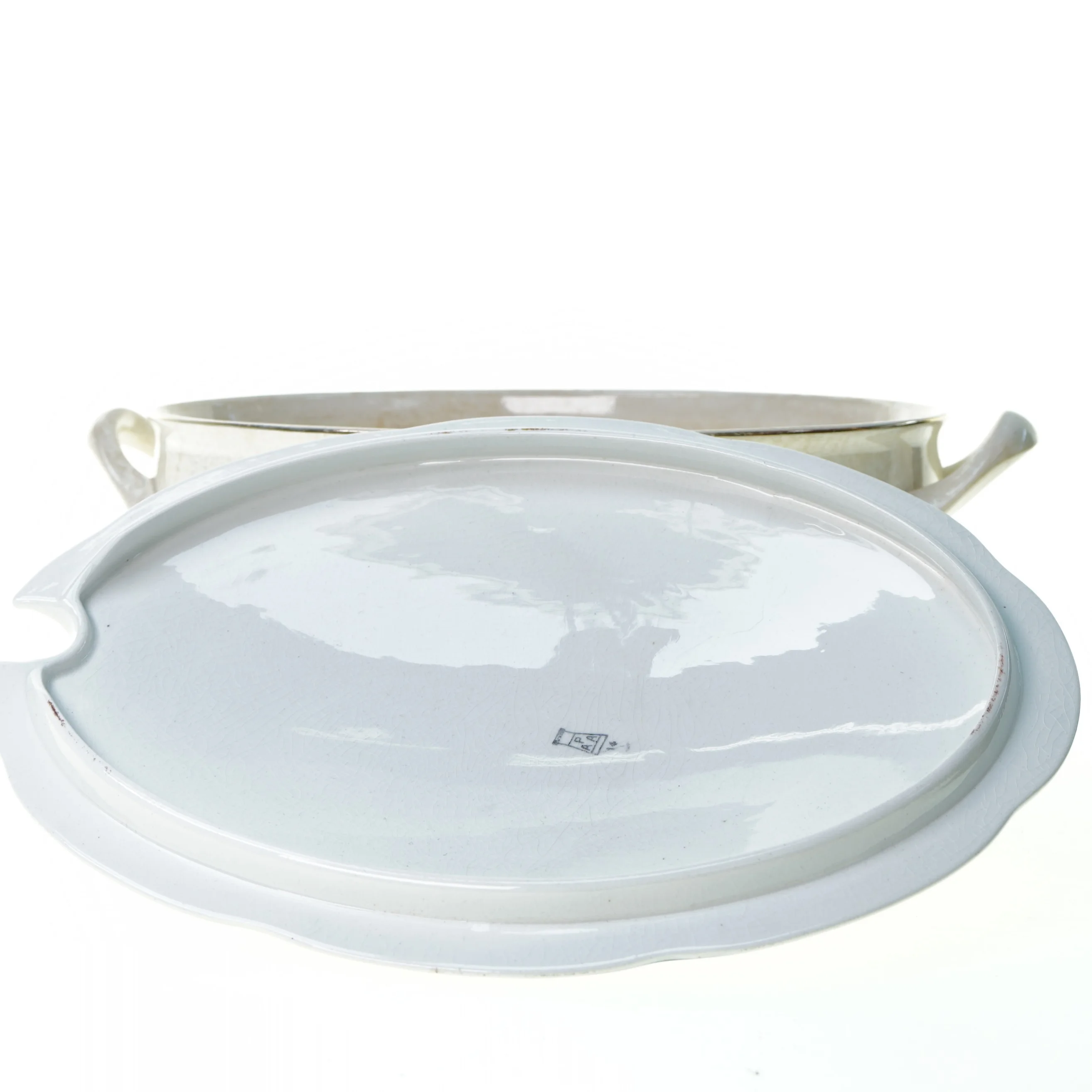 Suppeterrin fra Paa (str. 35 x 21 cm)