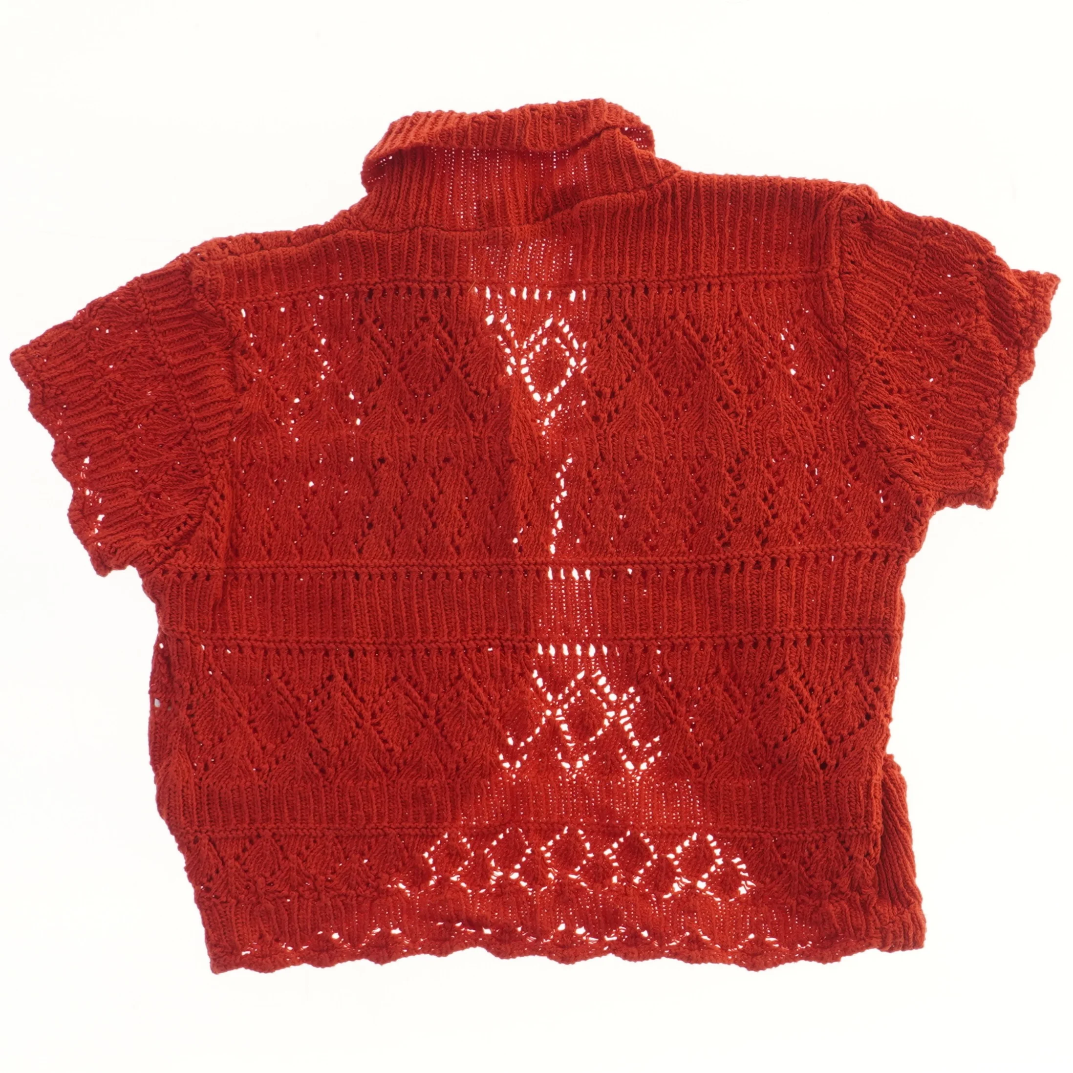 Strikket cardigan med korte ærmer fra New Image (str. 98)