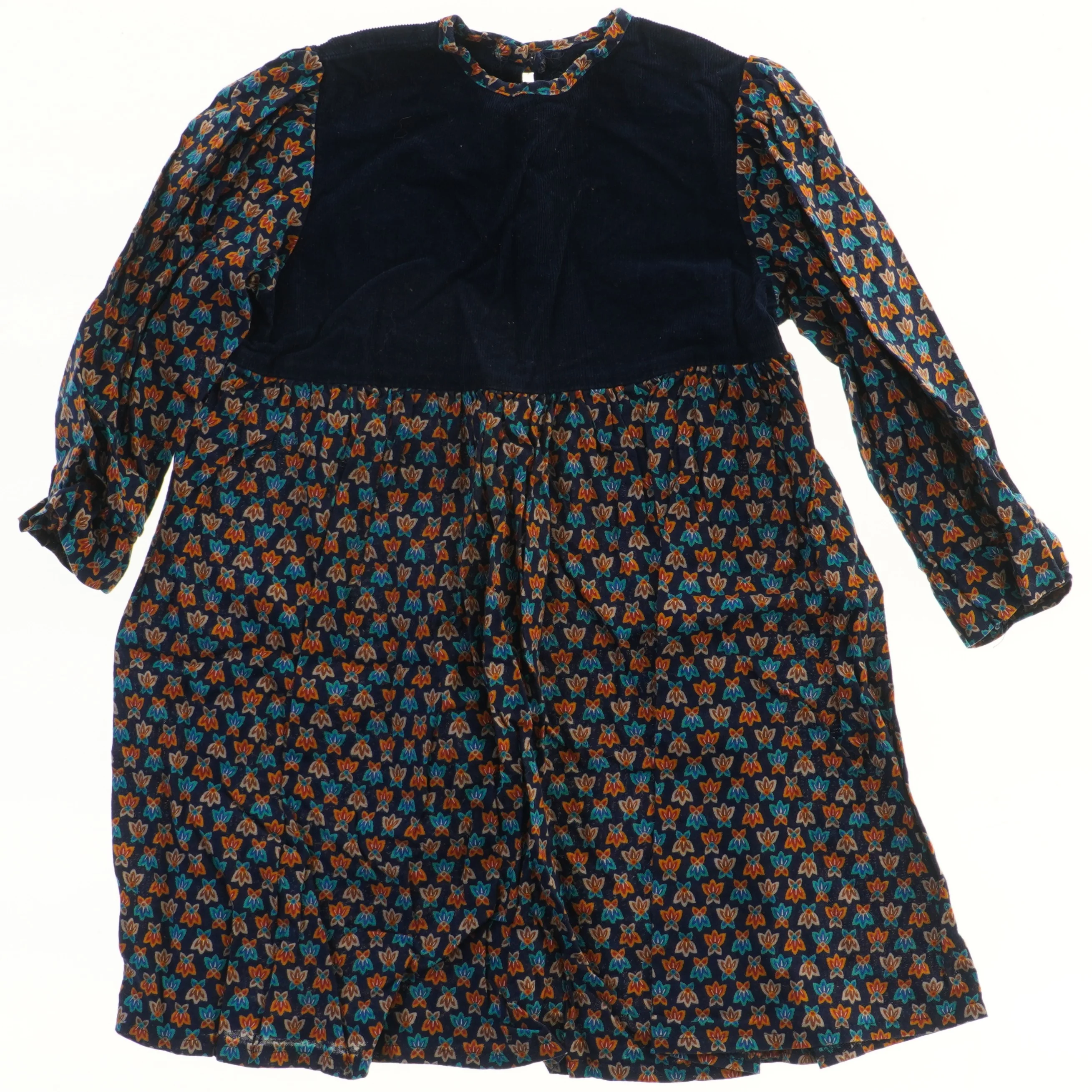 Langærmet kjole med mønster (str. 110)