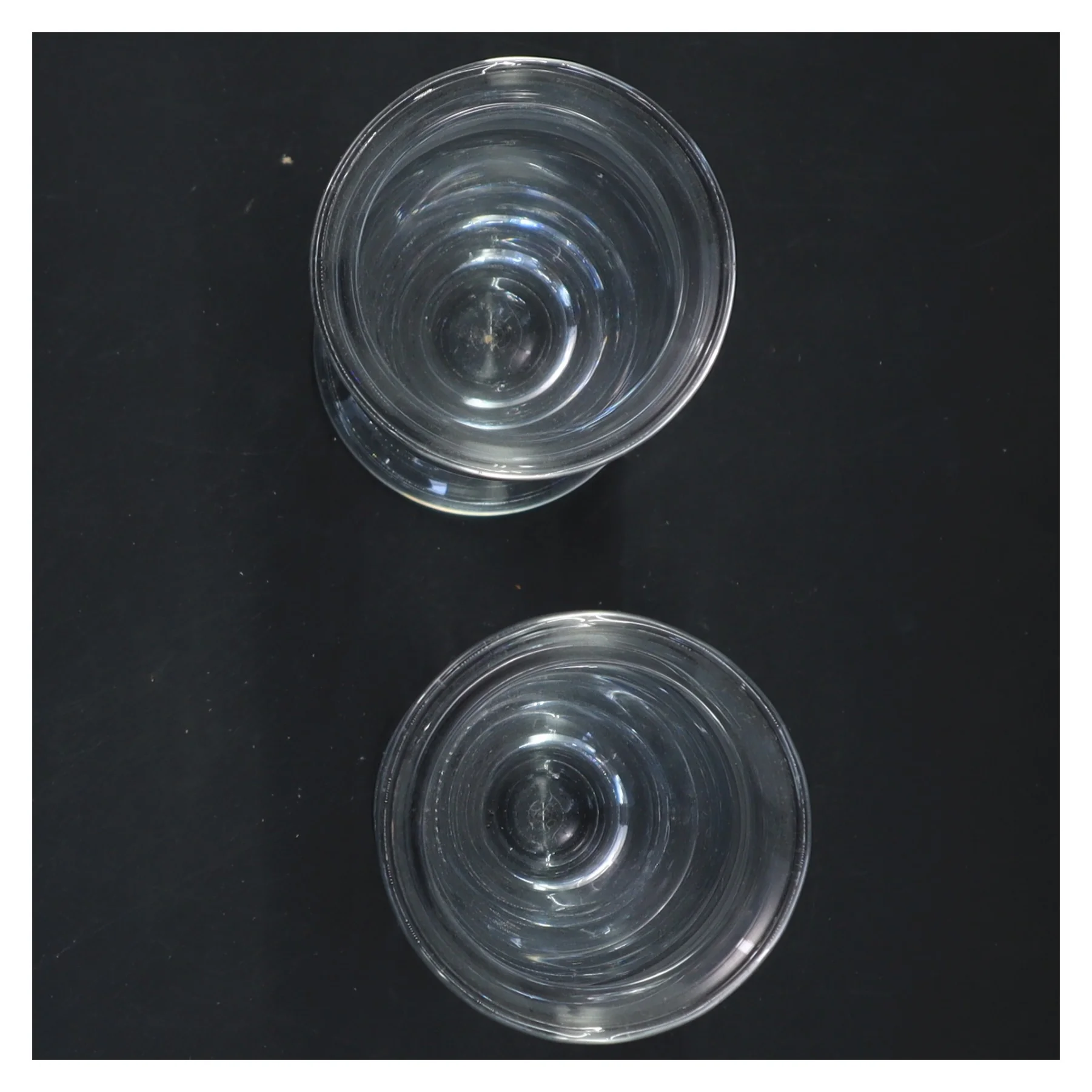 Glasvaser (str. Ø 6,5x15 cm)